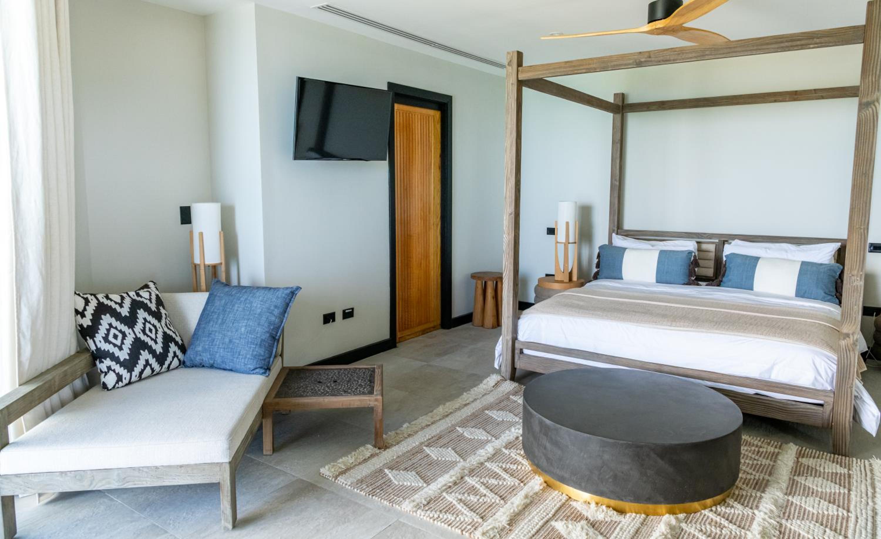 Tamarind Hills Resort & Villas