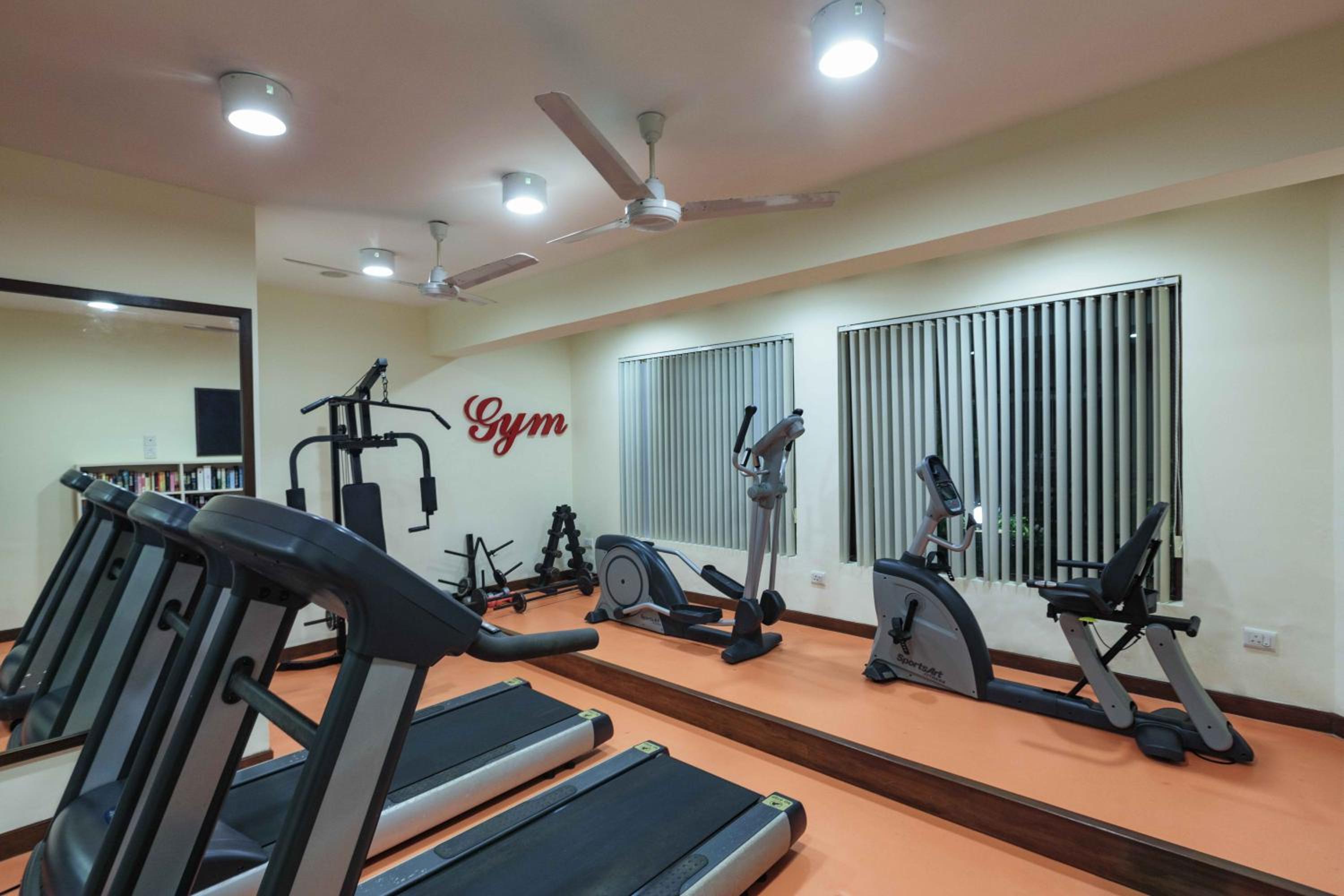 Sonesta Inns Beach Resort - Candolim Beach view 5