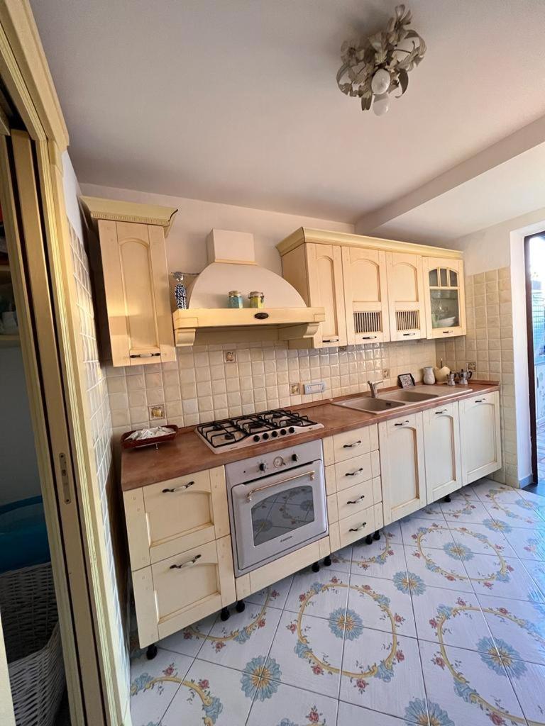 VILLA VENERE view 2