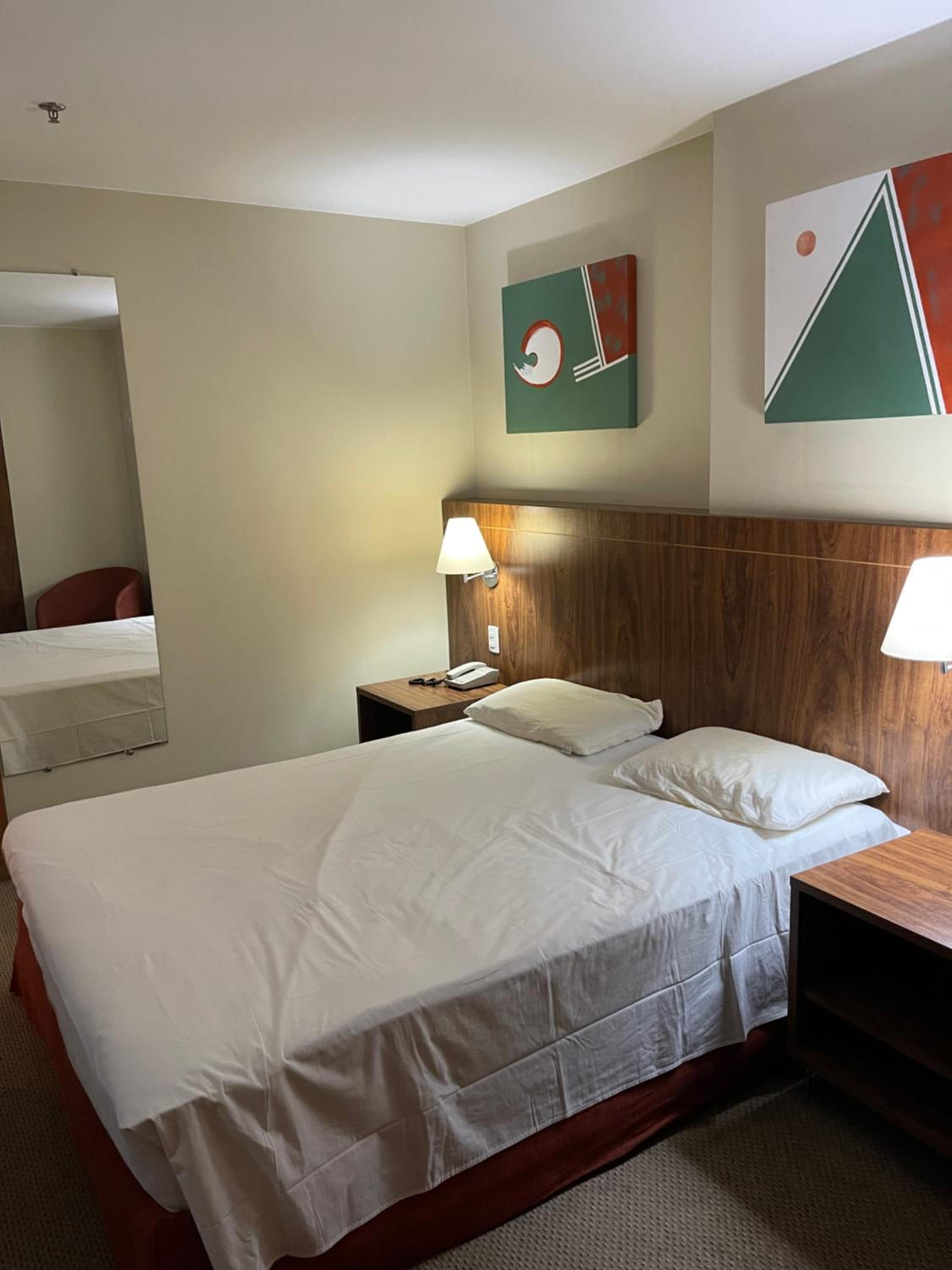 PROMOÇÃO EXECUTIVA COM BANHEIRA E FLATS SEM BANHEIRA- Melhor Hotel De Taguatinga