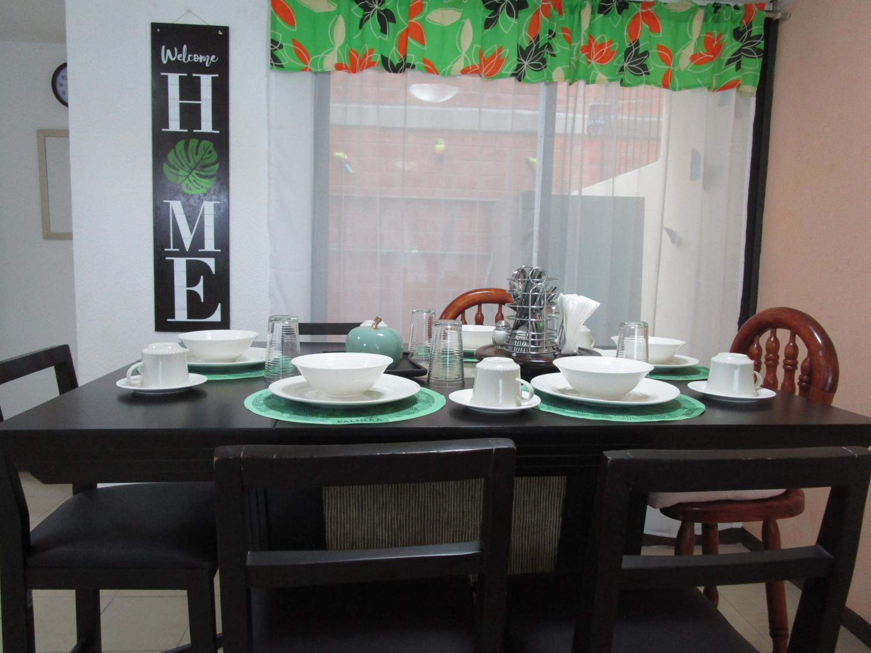Casa Palmera con Aire acondicionado Alberca Wifi cocina y TV view 4