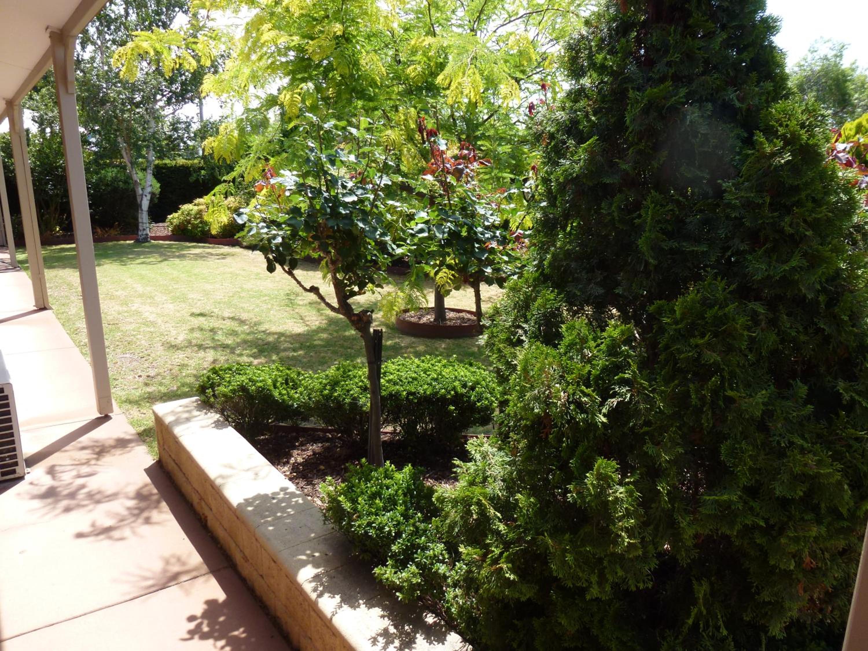 Colonial Motor Inn Bairnsdale Golden Chain Property