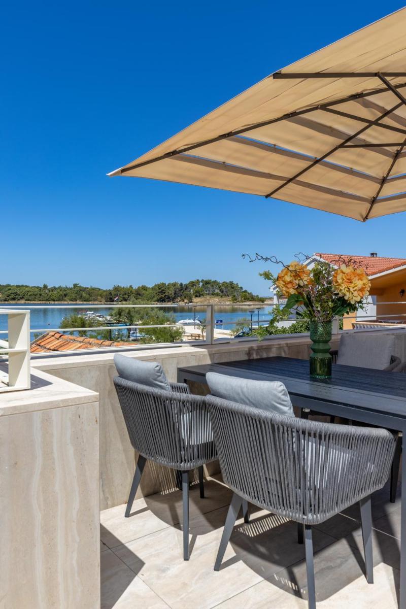 Villa Arca, sea view/sauna/open/closed/heated pool view 2