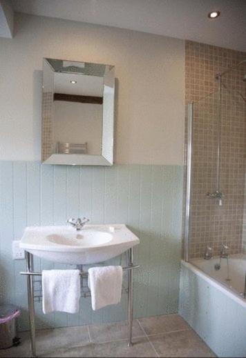 Photo 45