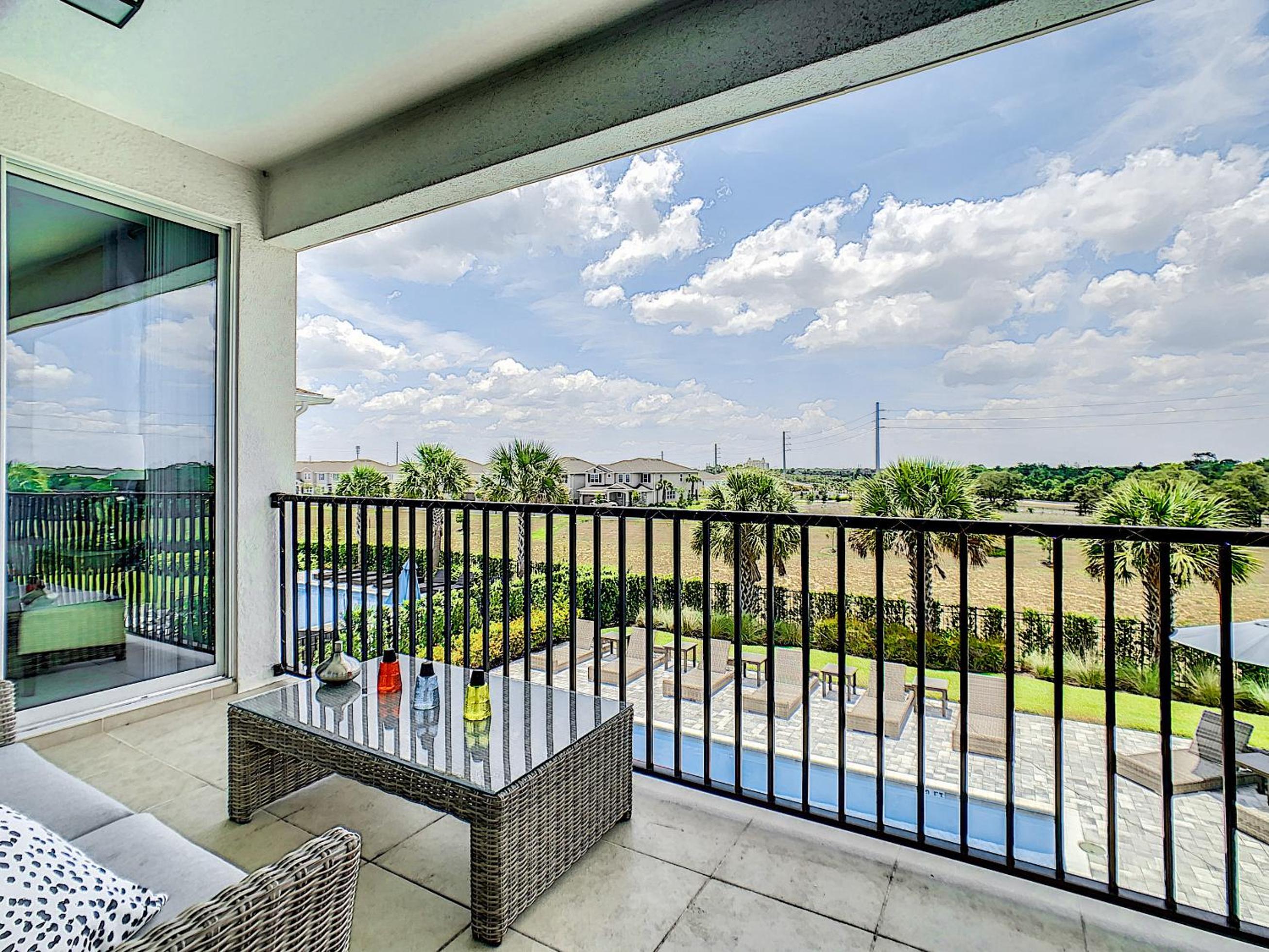 Stunning 11 Bedroom Themed House with Huge Pool Near Disney