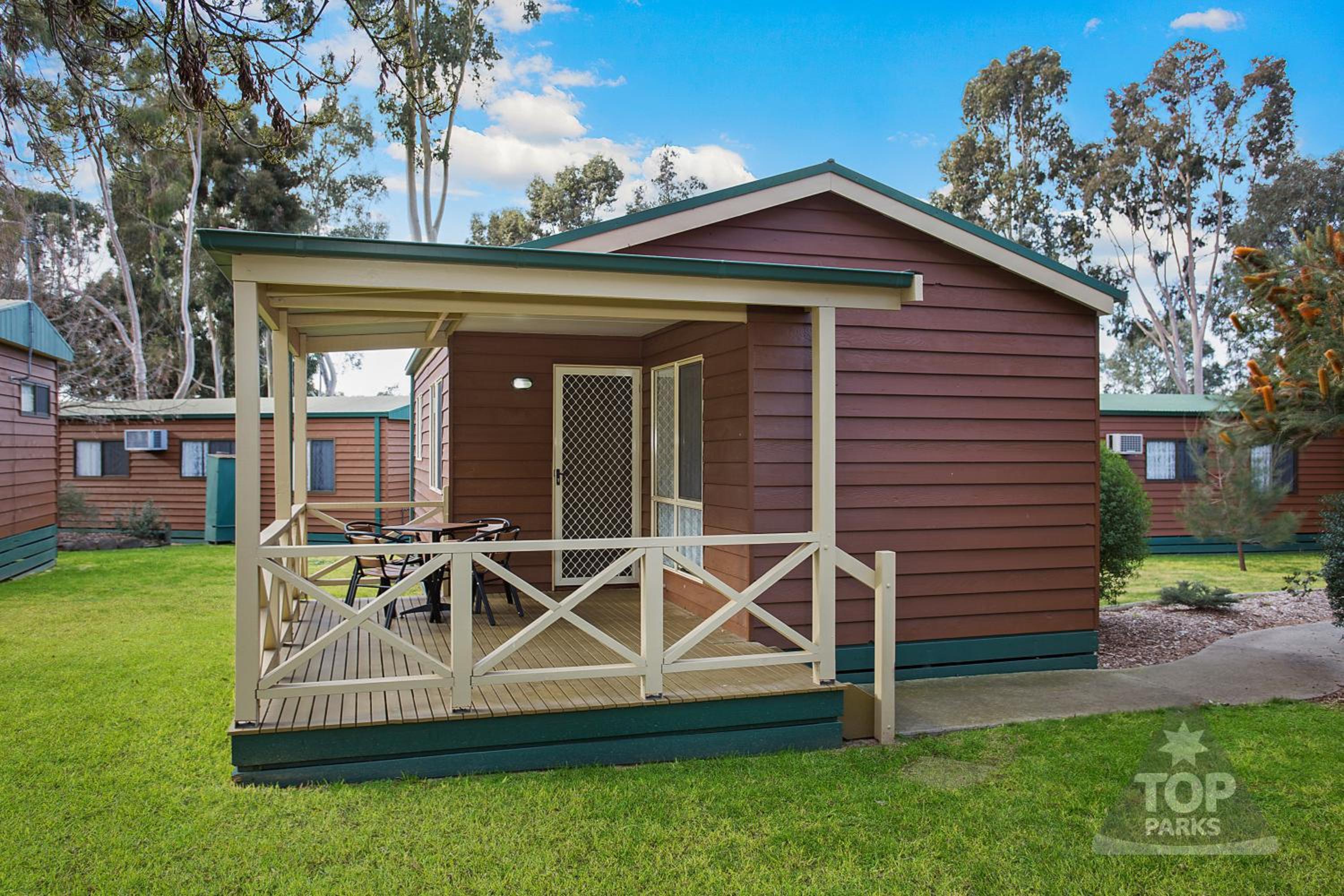 Lake Fyans Holiday Park