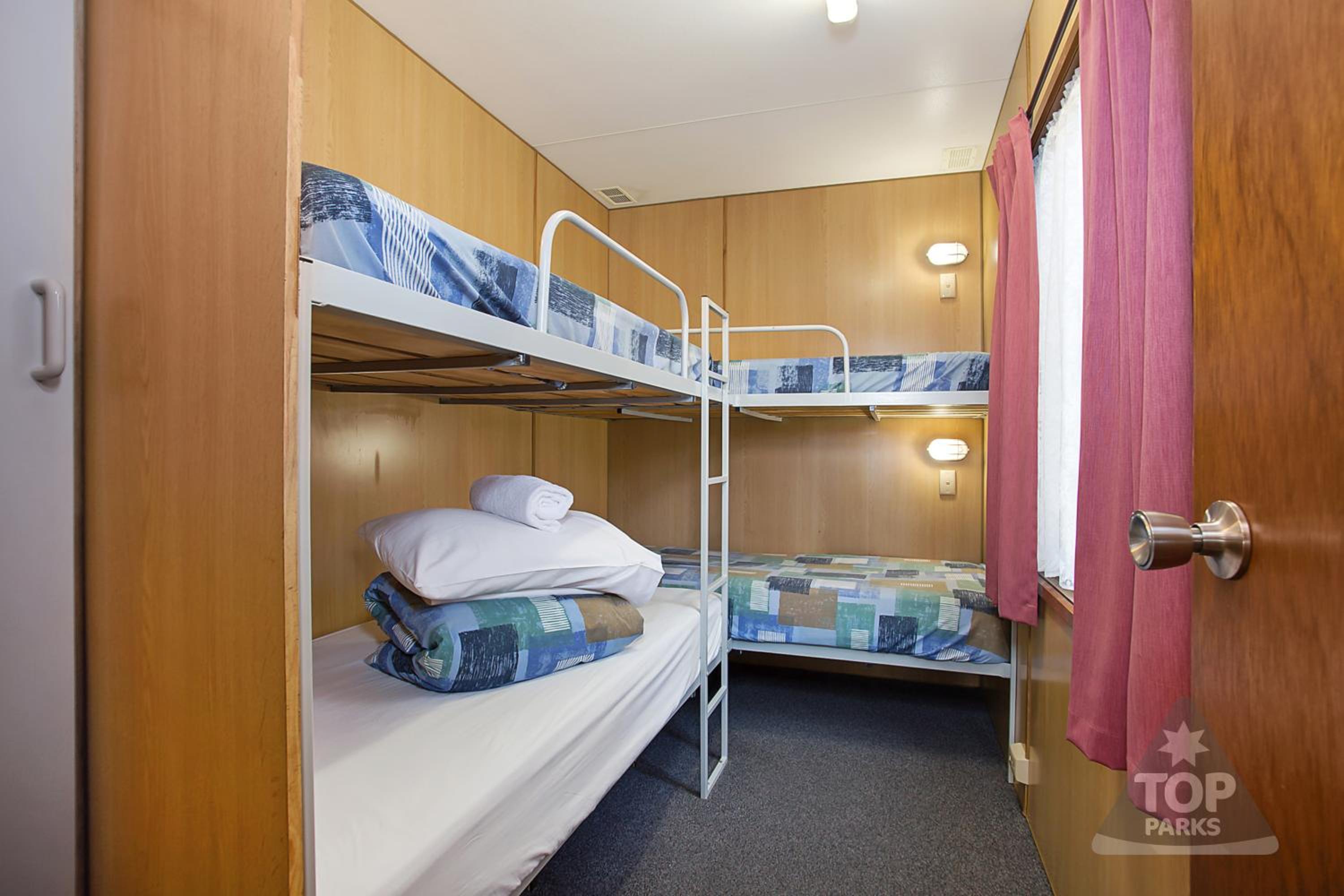 Lake Fyans Holiday Park