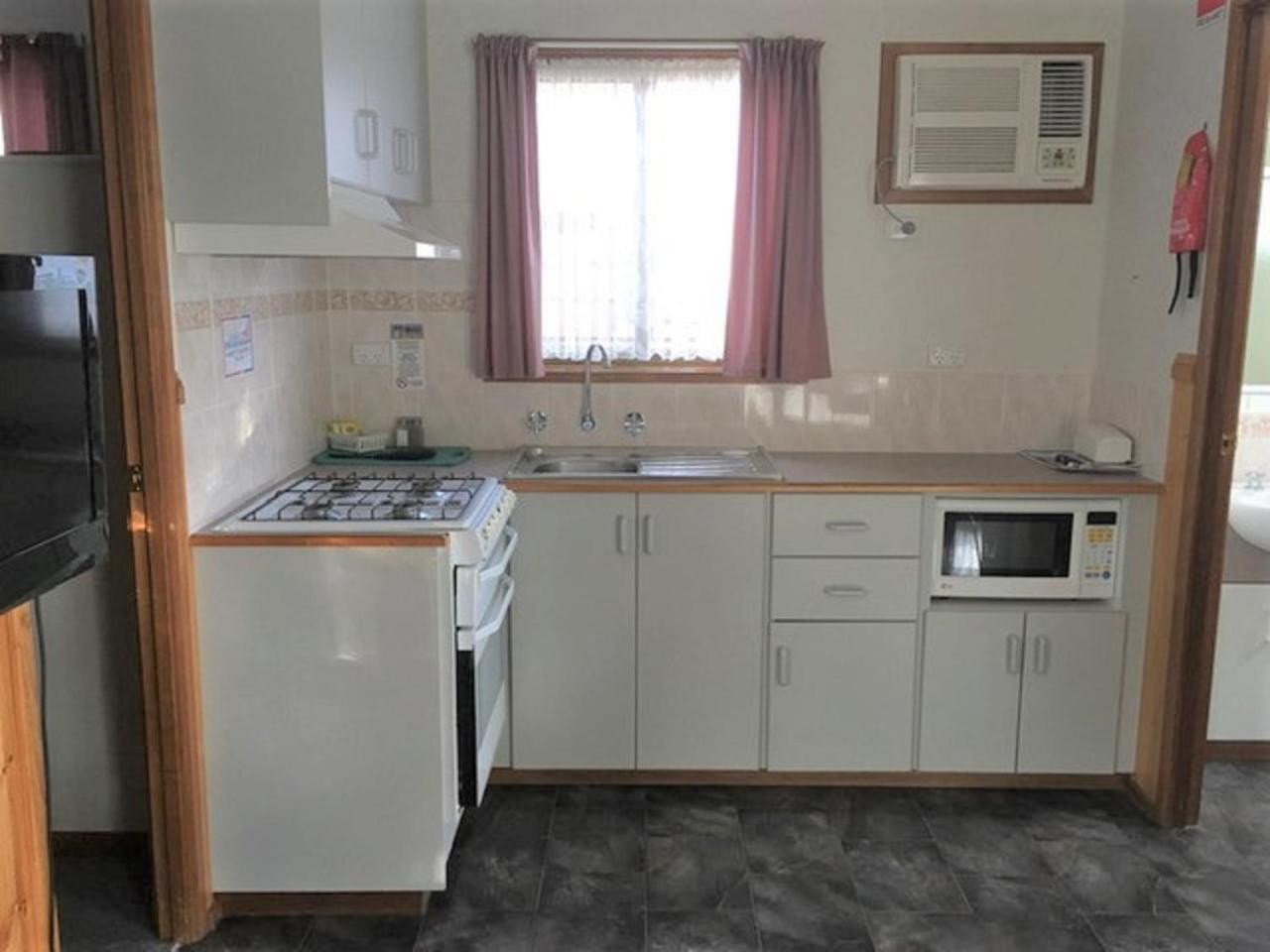 Lake Fyans Holiday Park