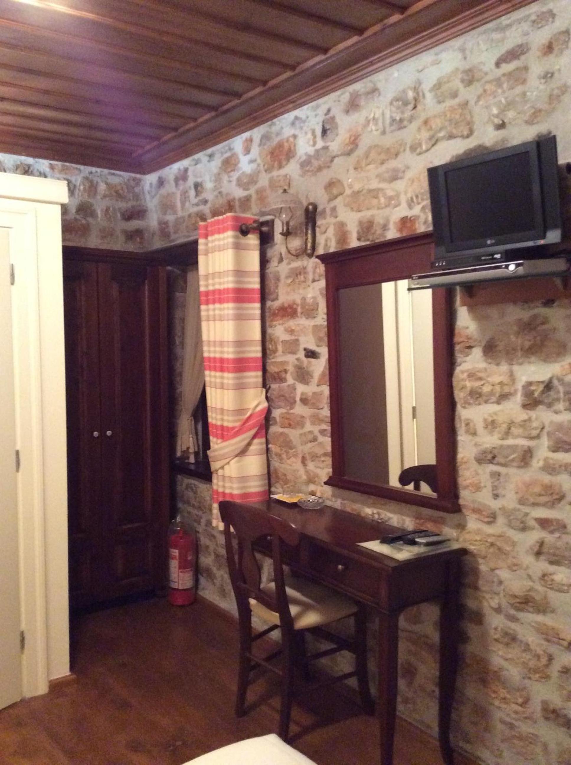 Photo 23
