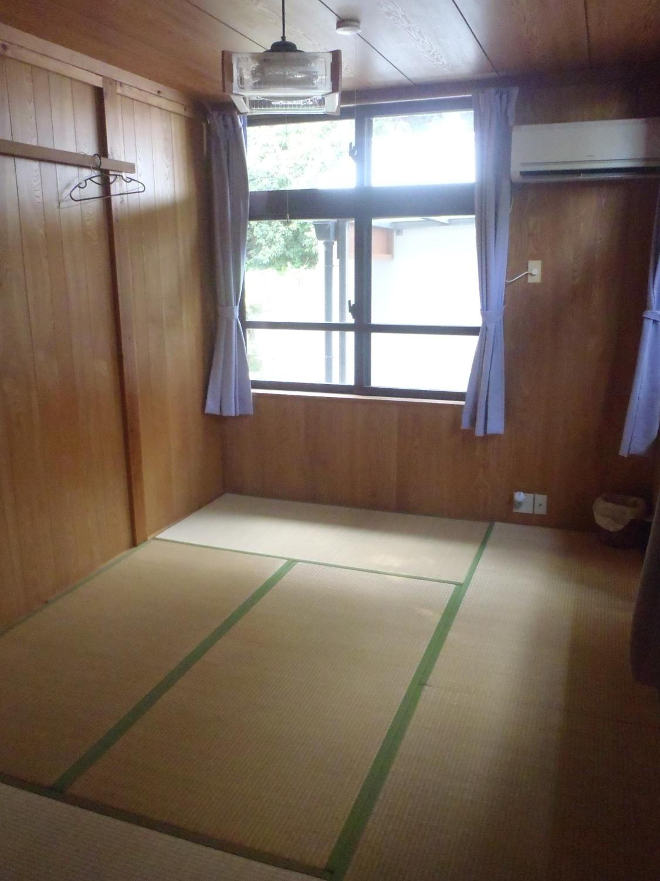 Photo 52