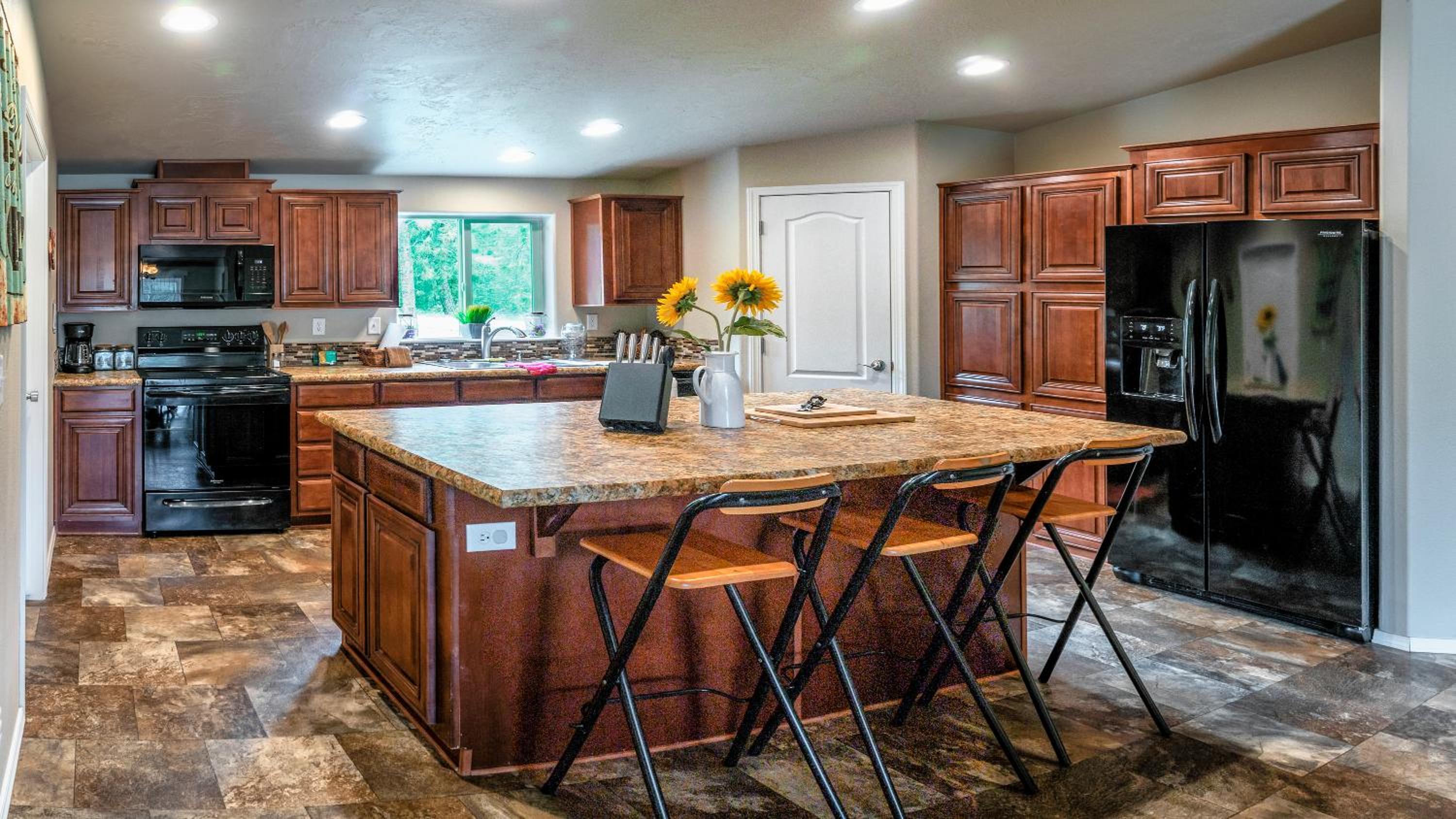 Ashland Vacations - Callahan's Mountain Lodge - Property Image 21