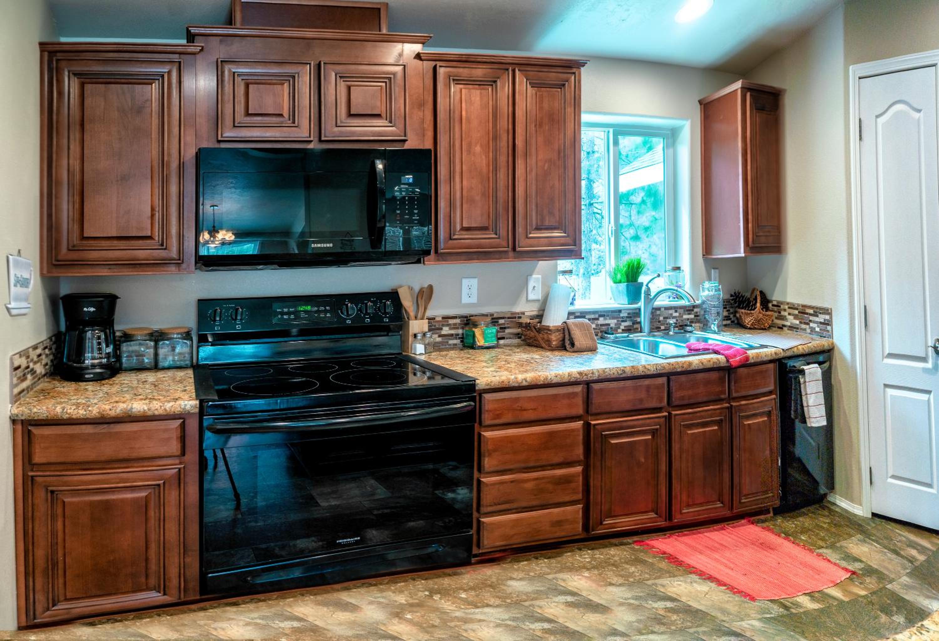 Ashland Vacations - Callahan's Mountain Lodge - Property Image 22