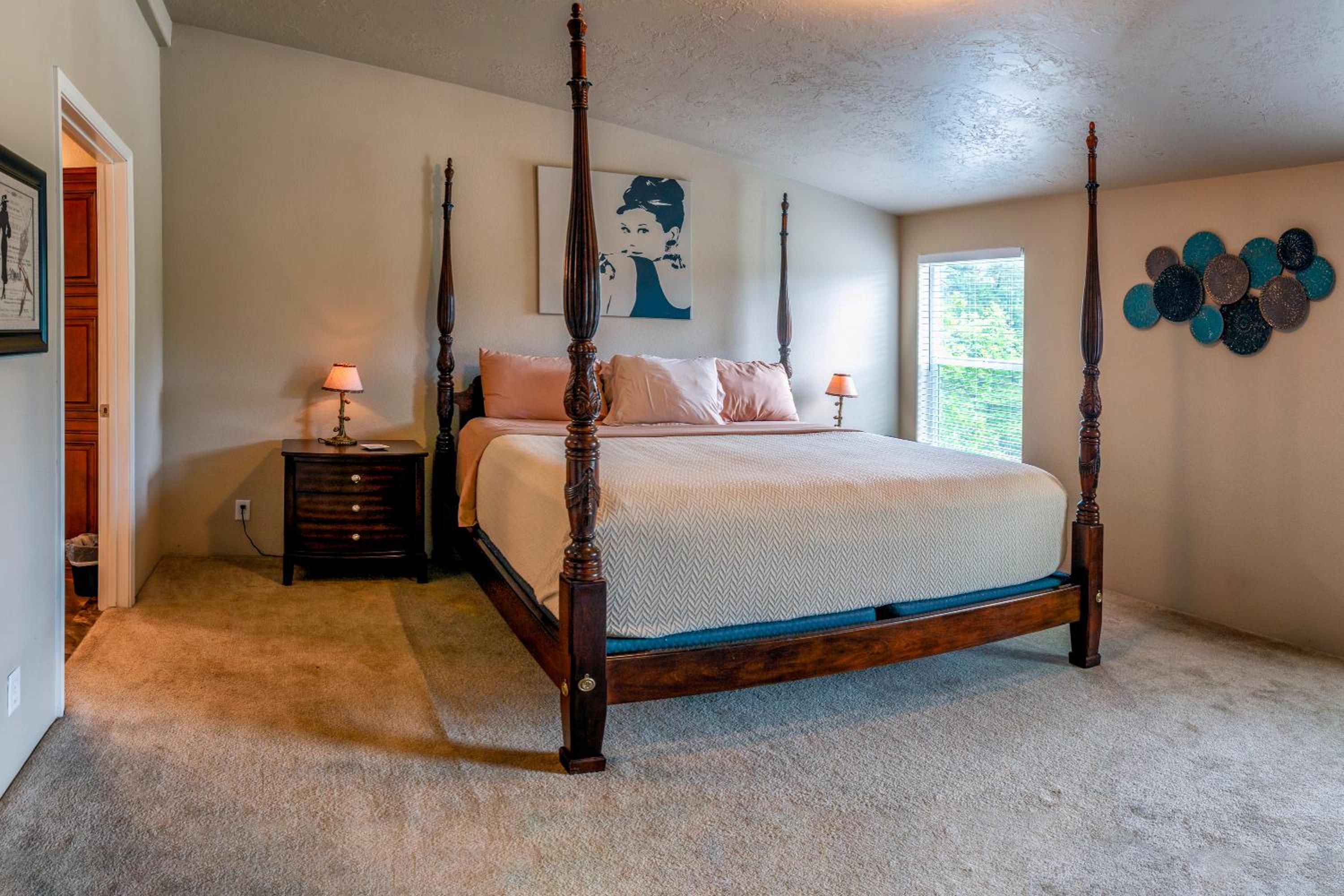 Ashland Vacations - Callahan's Mountain Lodge - Property Image 31