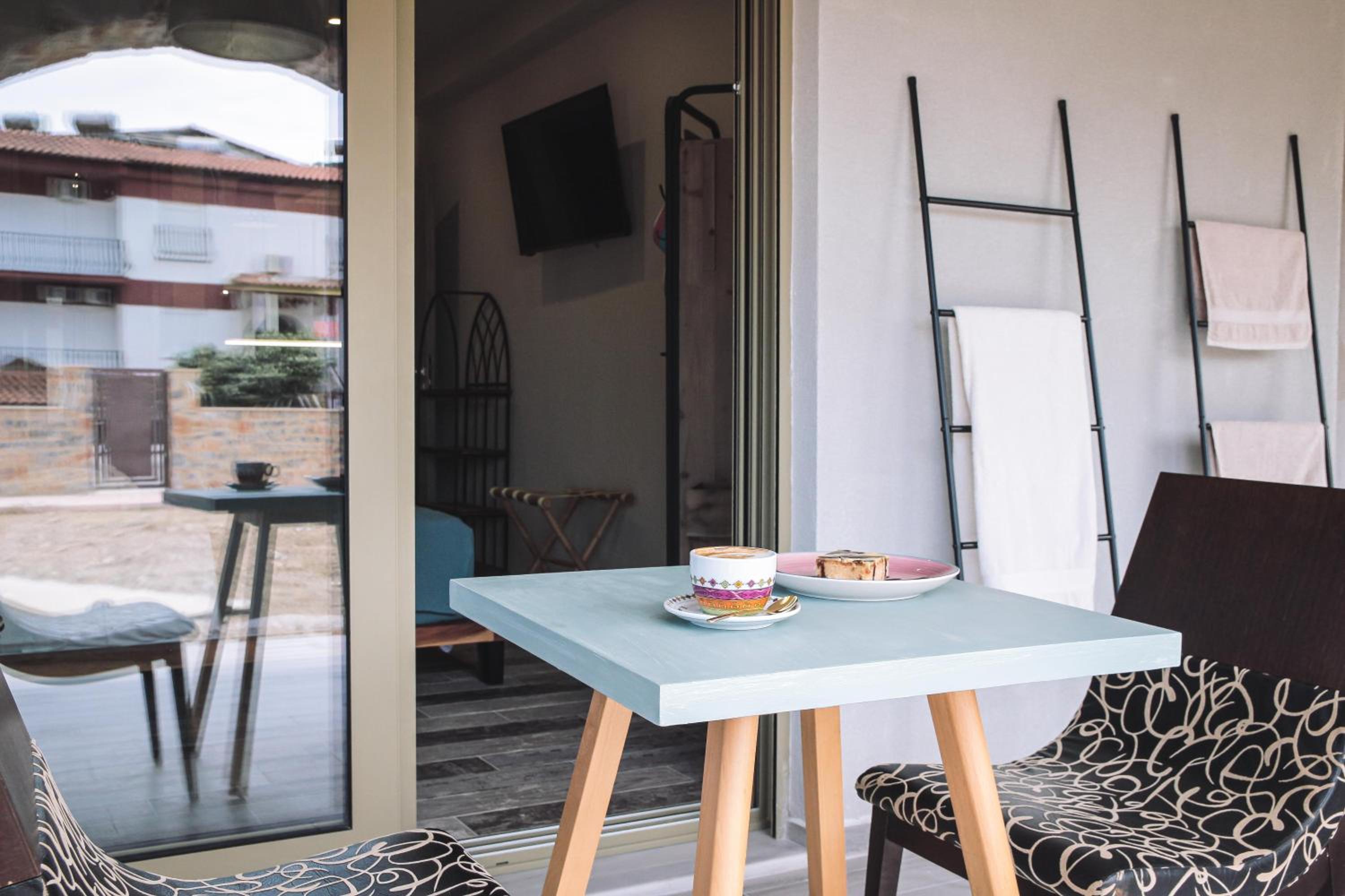balance & terrace