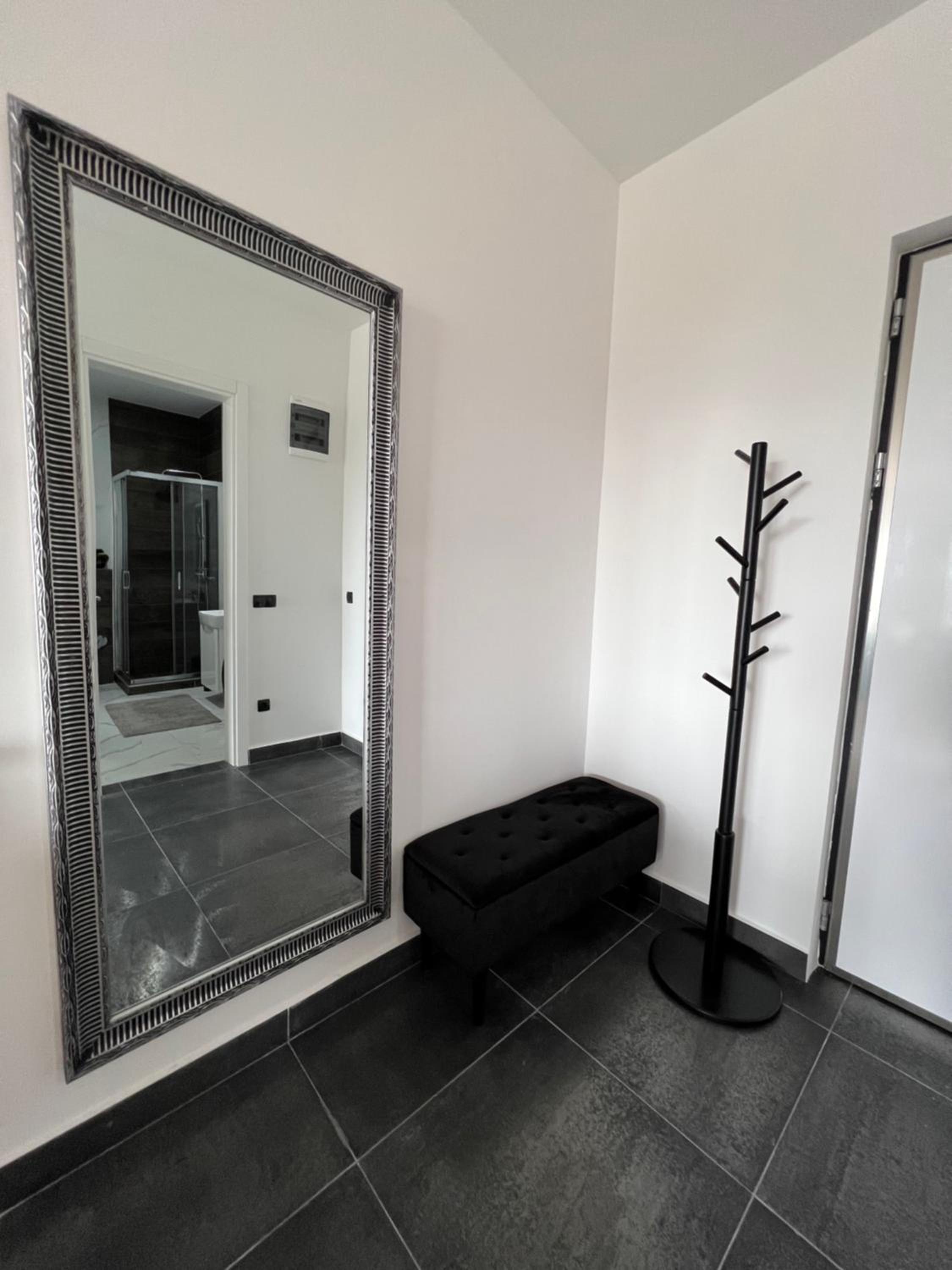 Luxury Apartment Sarajevo King Size Bed