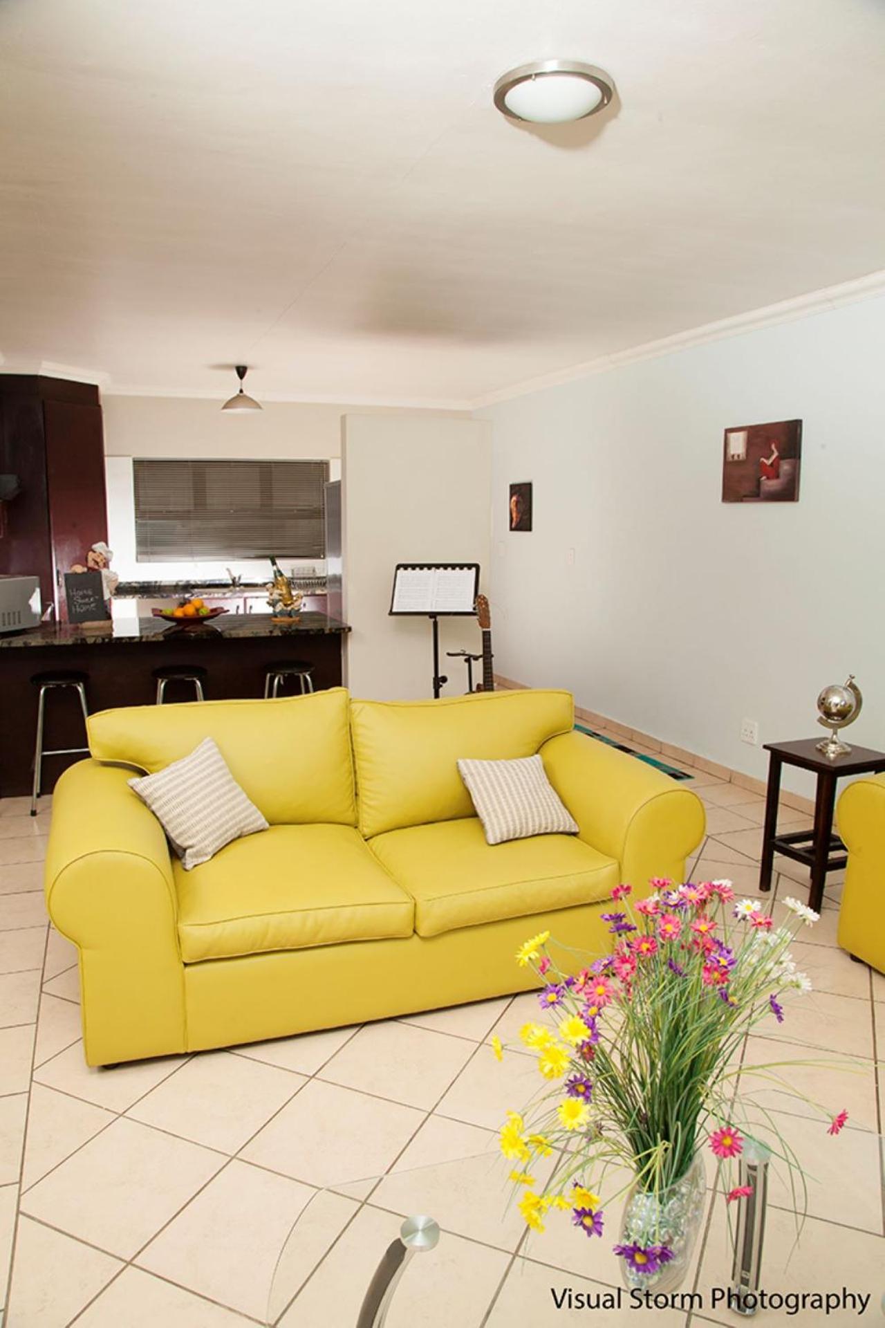 Palm Valley Inn And Day Spa