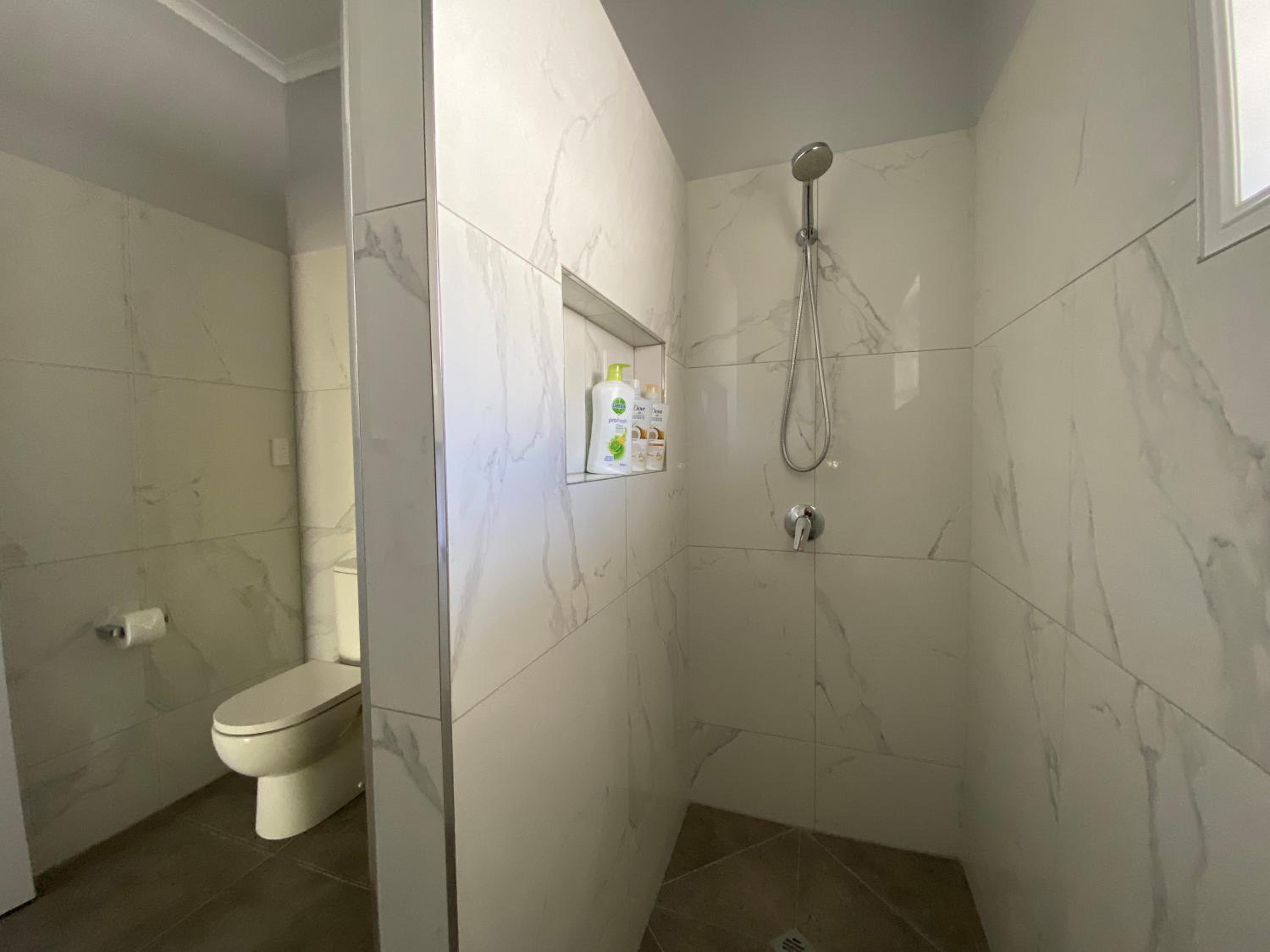Townsville Home on River Park Drive, Annandale view 4