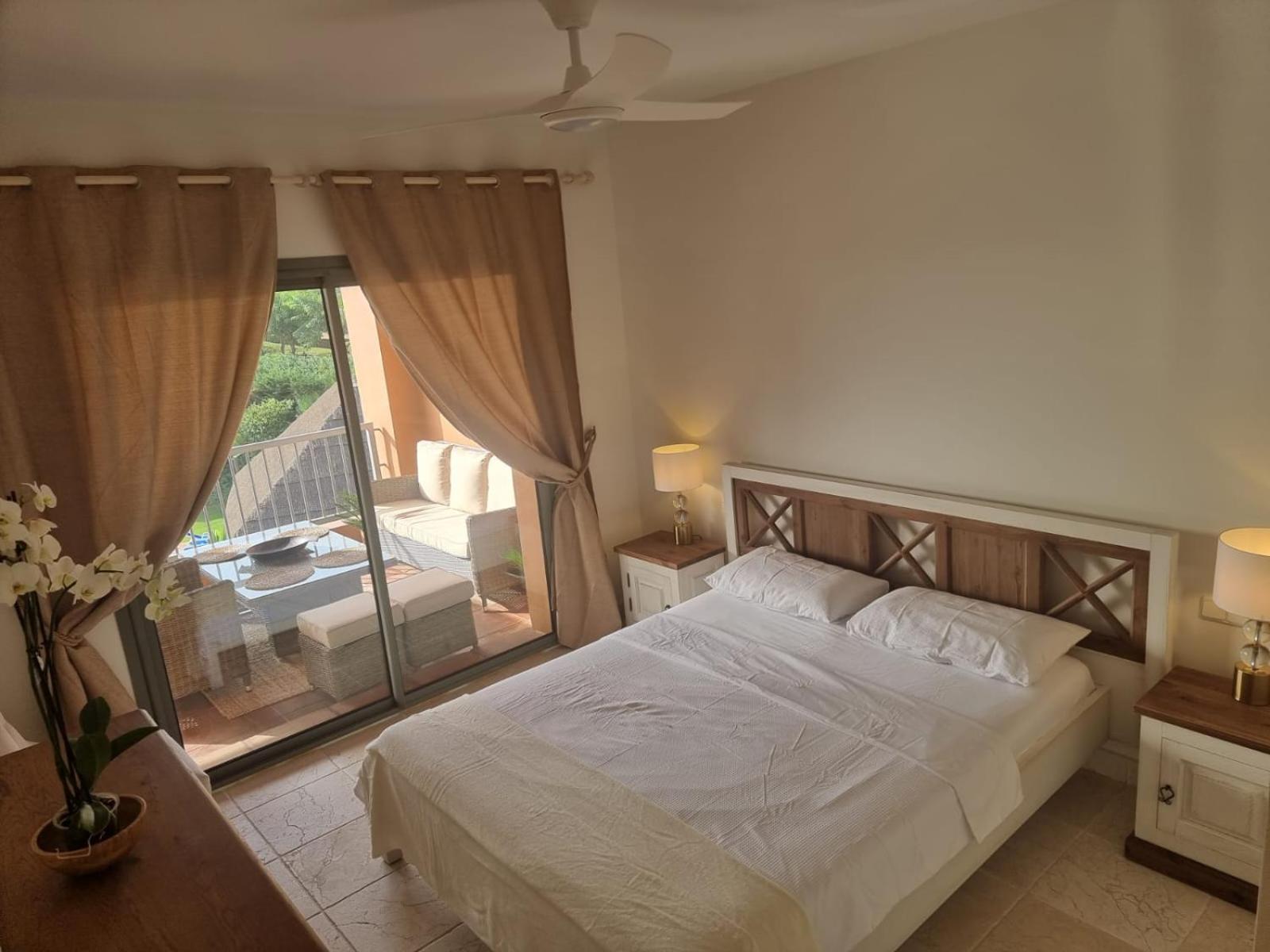 Apartment Benatalaya,heated pool,saunas,GYM