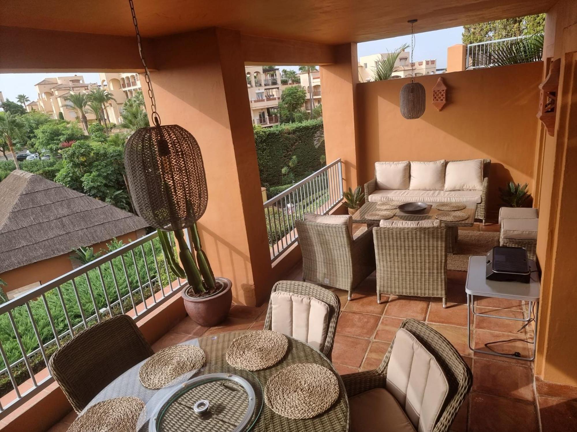 Apartment Benatalaya,heated pool,saunas,GYM
