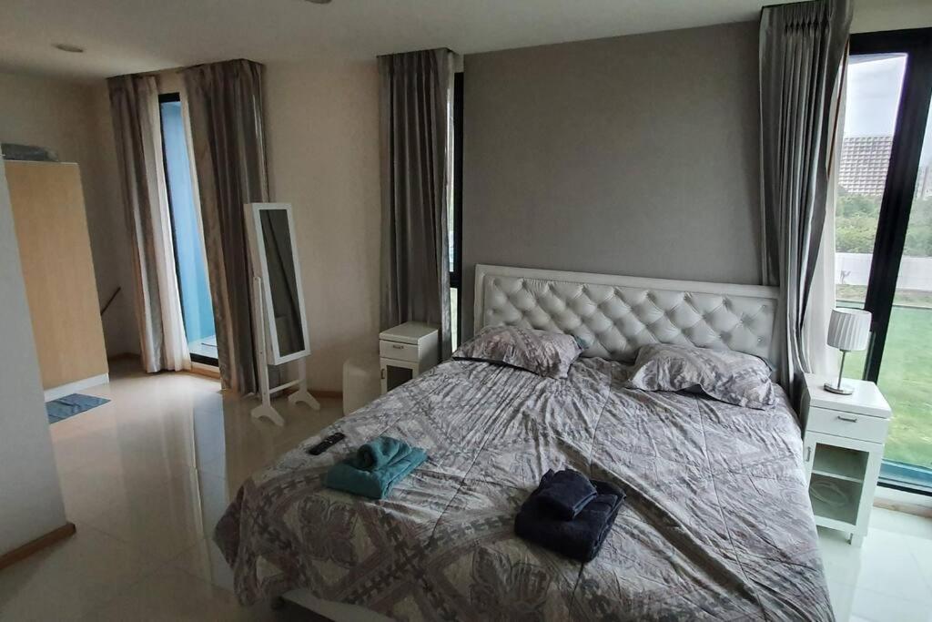 ACQUA Free motorbike use at JOMTIEN PATTAYA 1 Bed room view 5