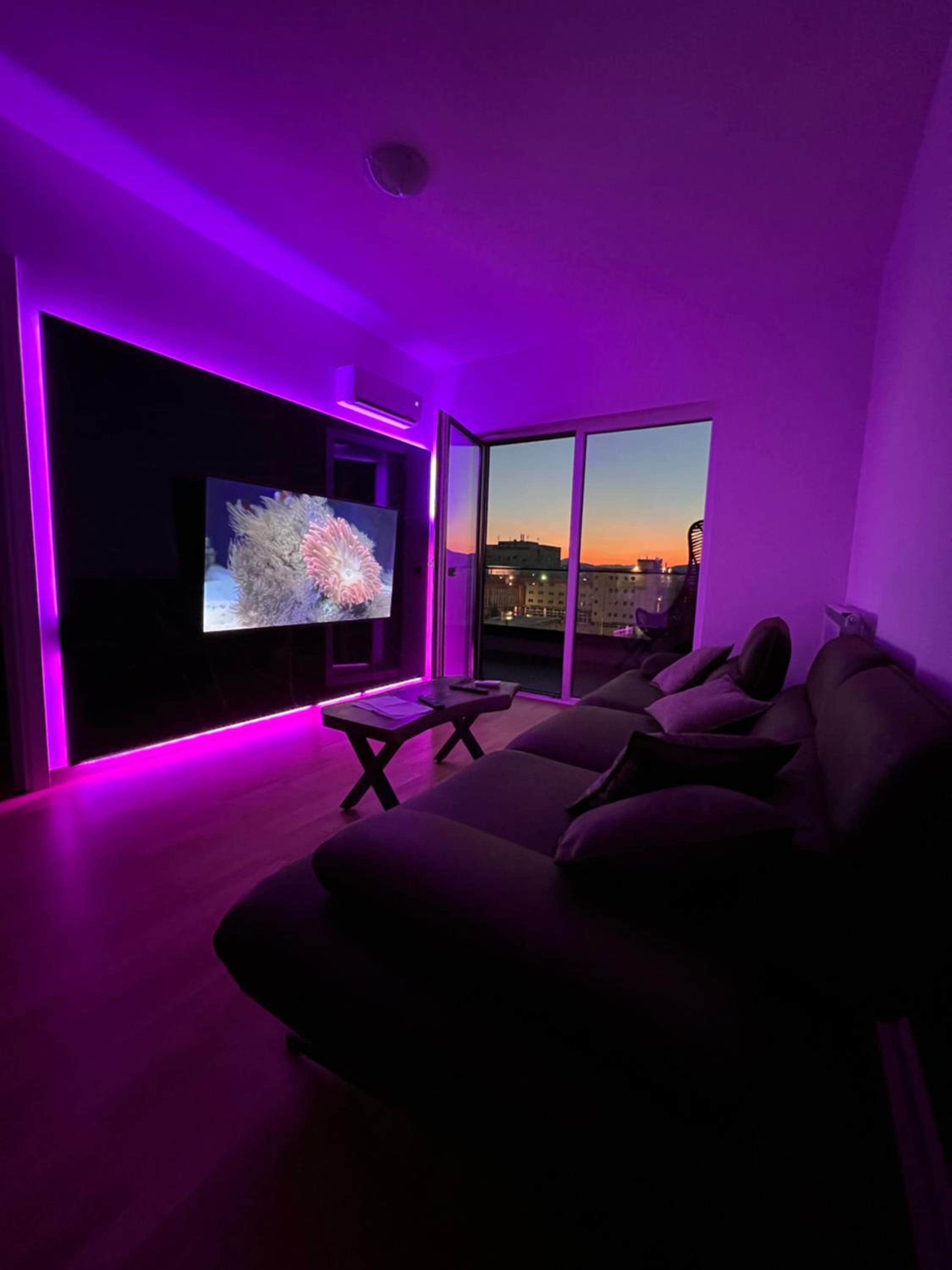 Luxury Apartment Sarajevo King Size Bed