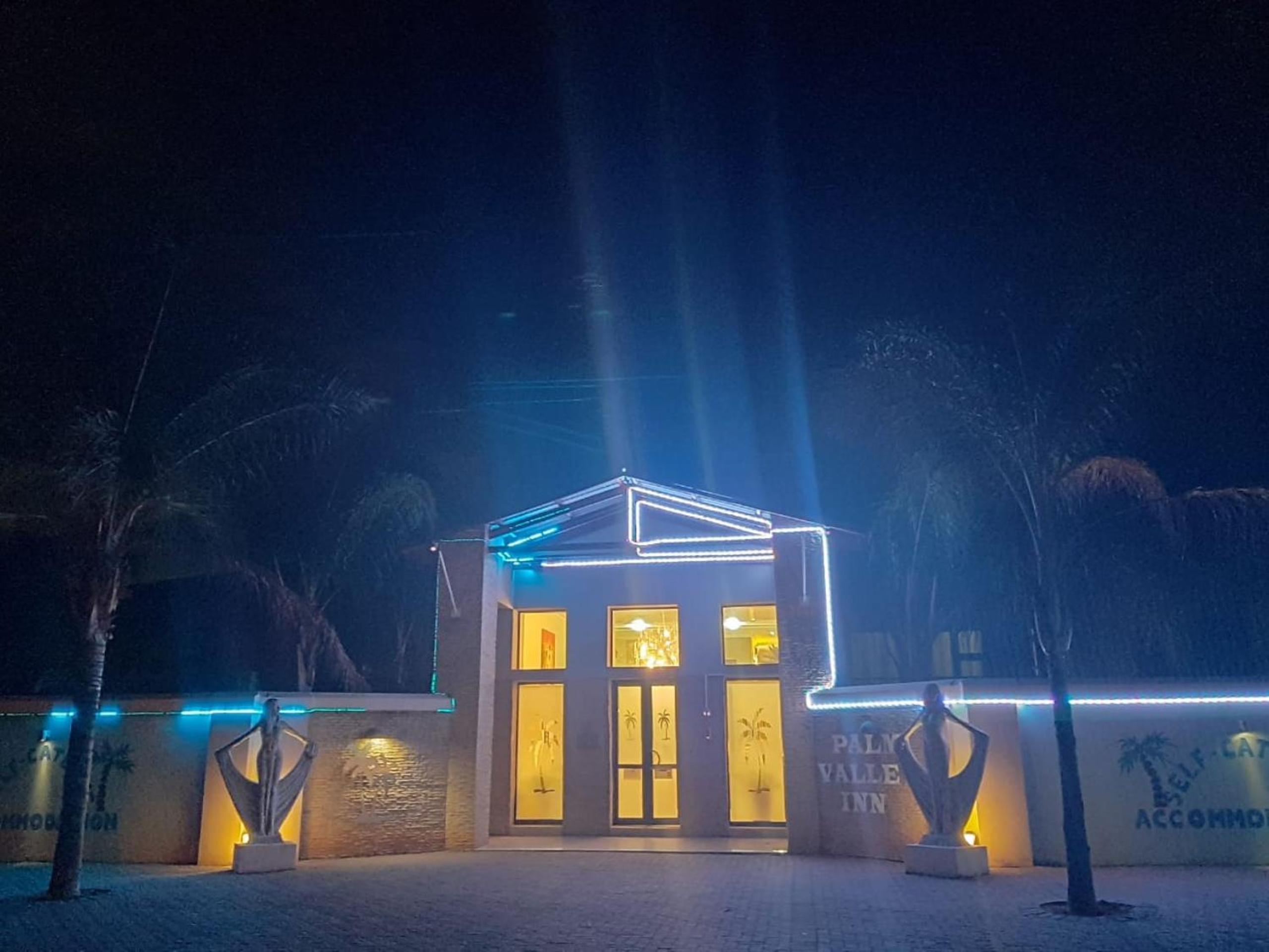 Palm Valley Inn And Day Spa
