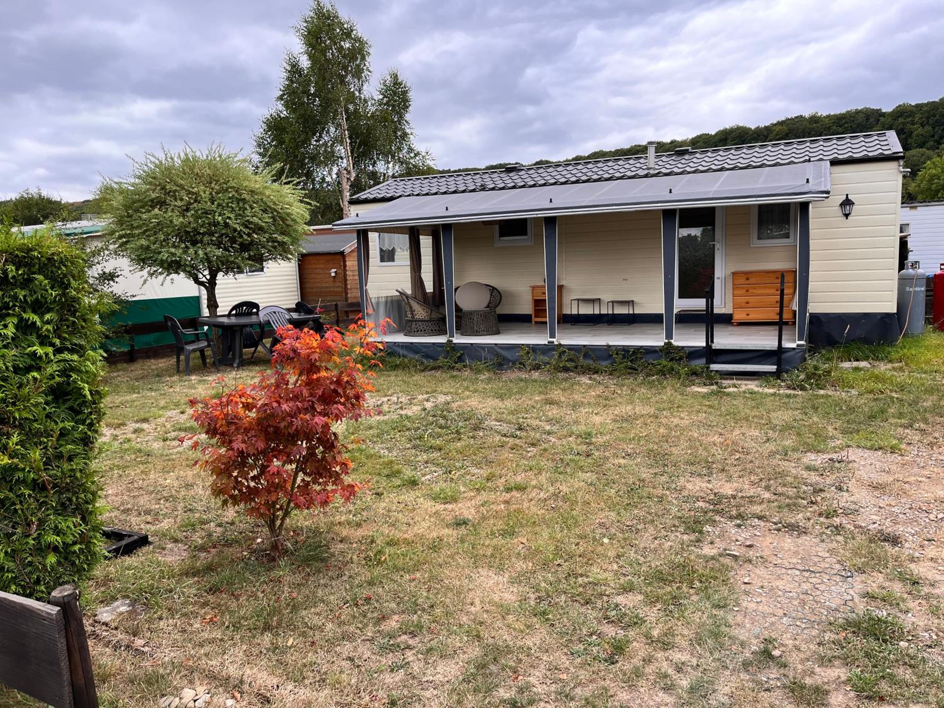 Le Père André Hotton view 5