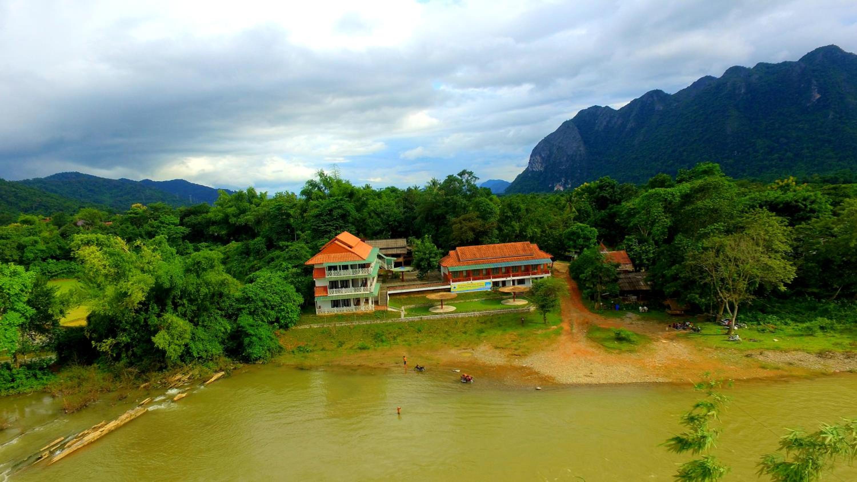 Vang Vieng Eco Lodge