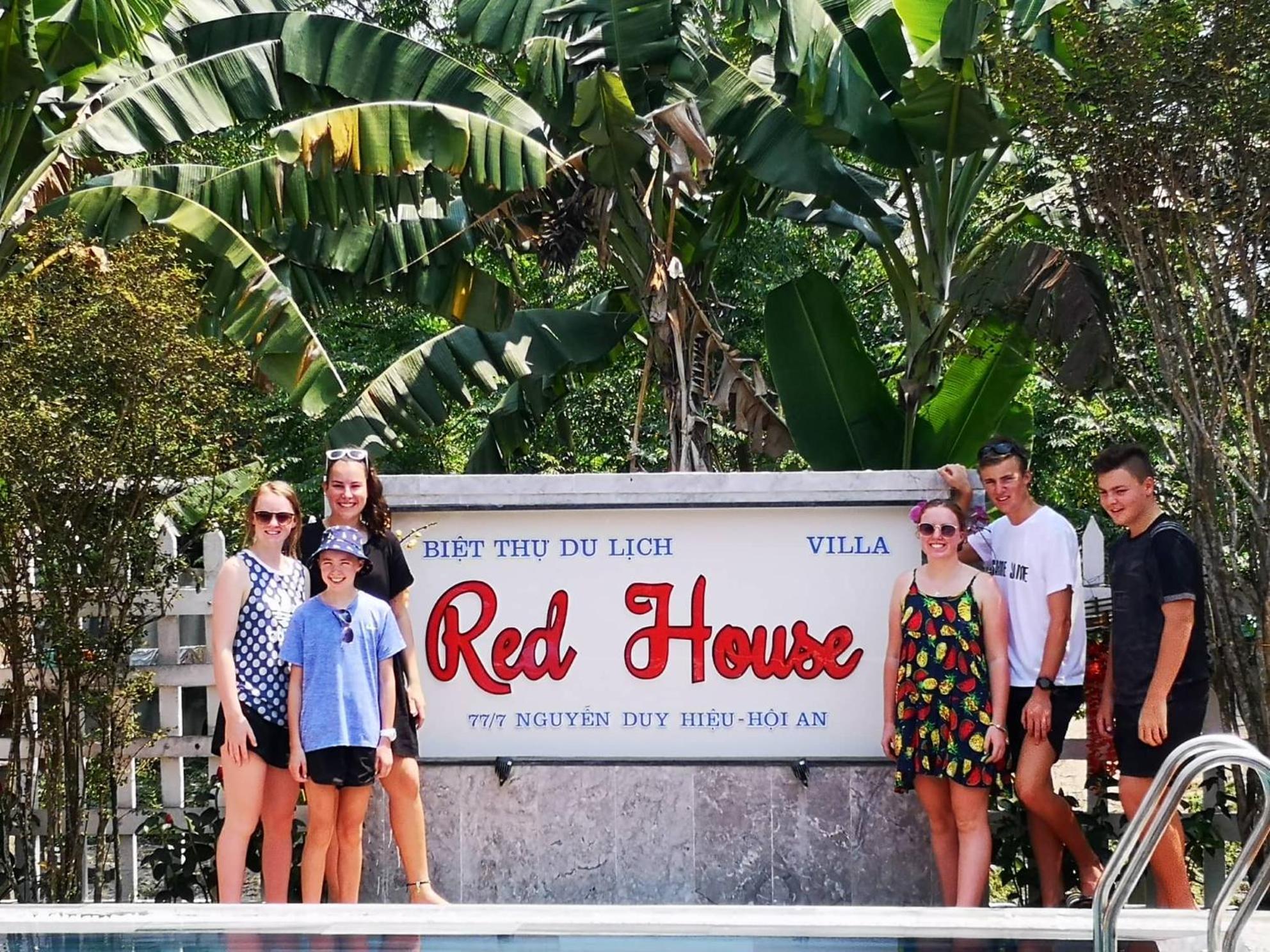Red House Homestay - Villa