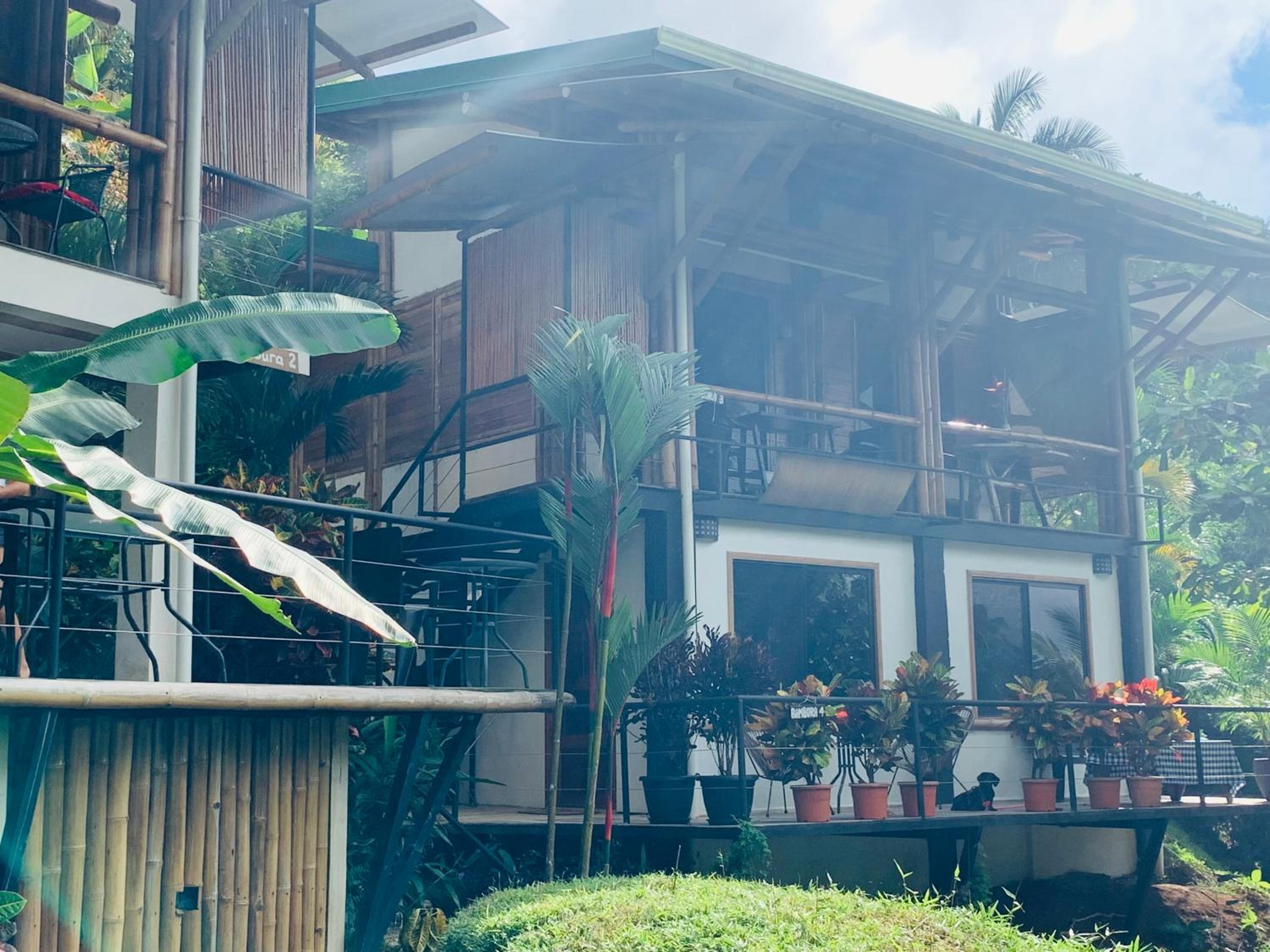 Bambura Hermosa villas