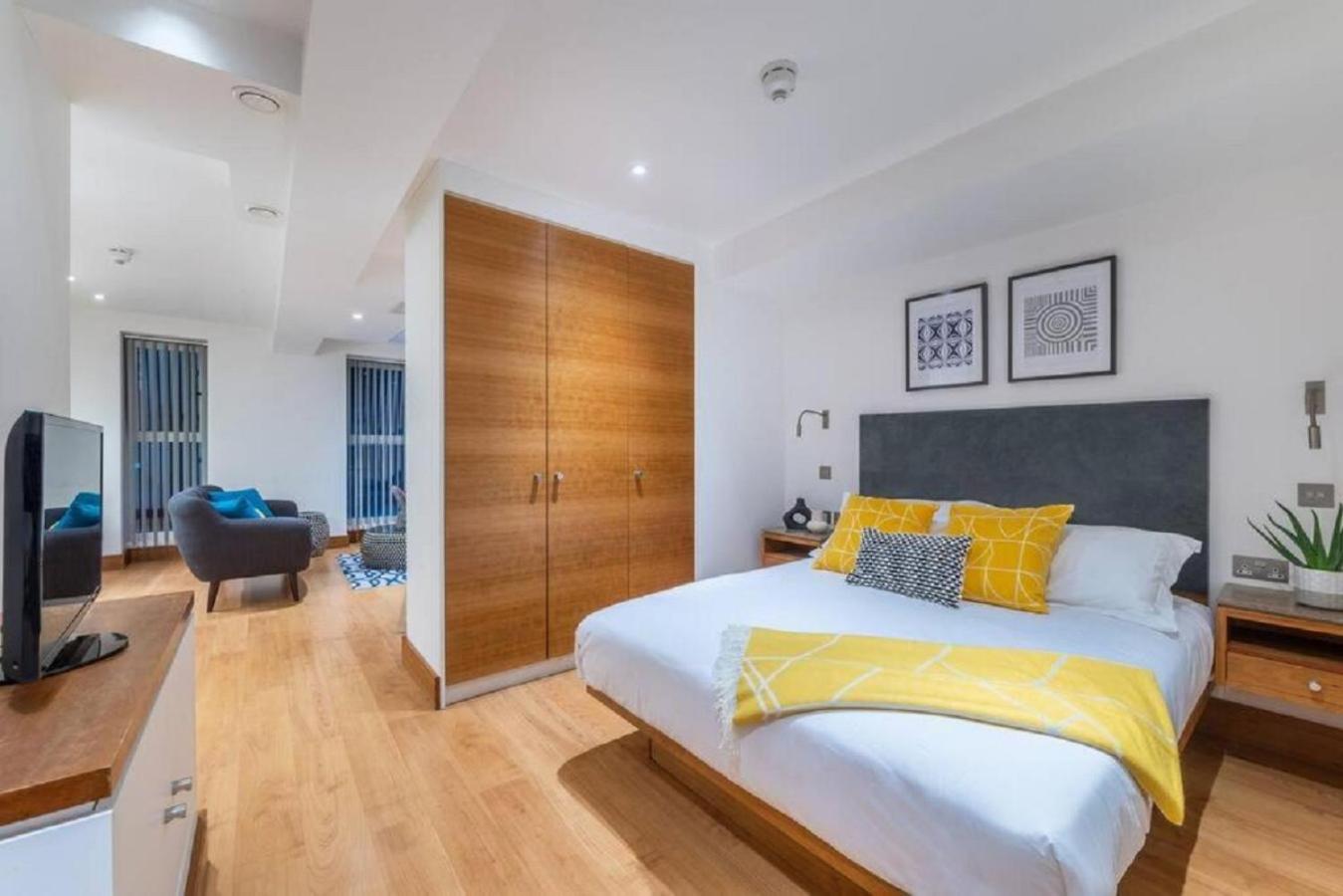 Studio - Tower Hill - City Centre by Prime London Stays N-4
