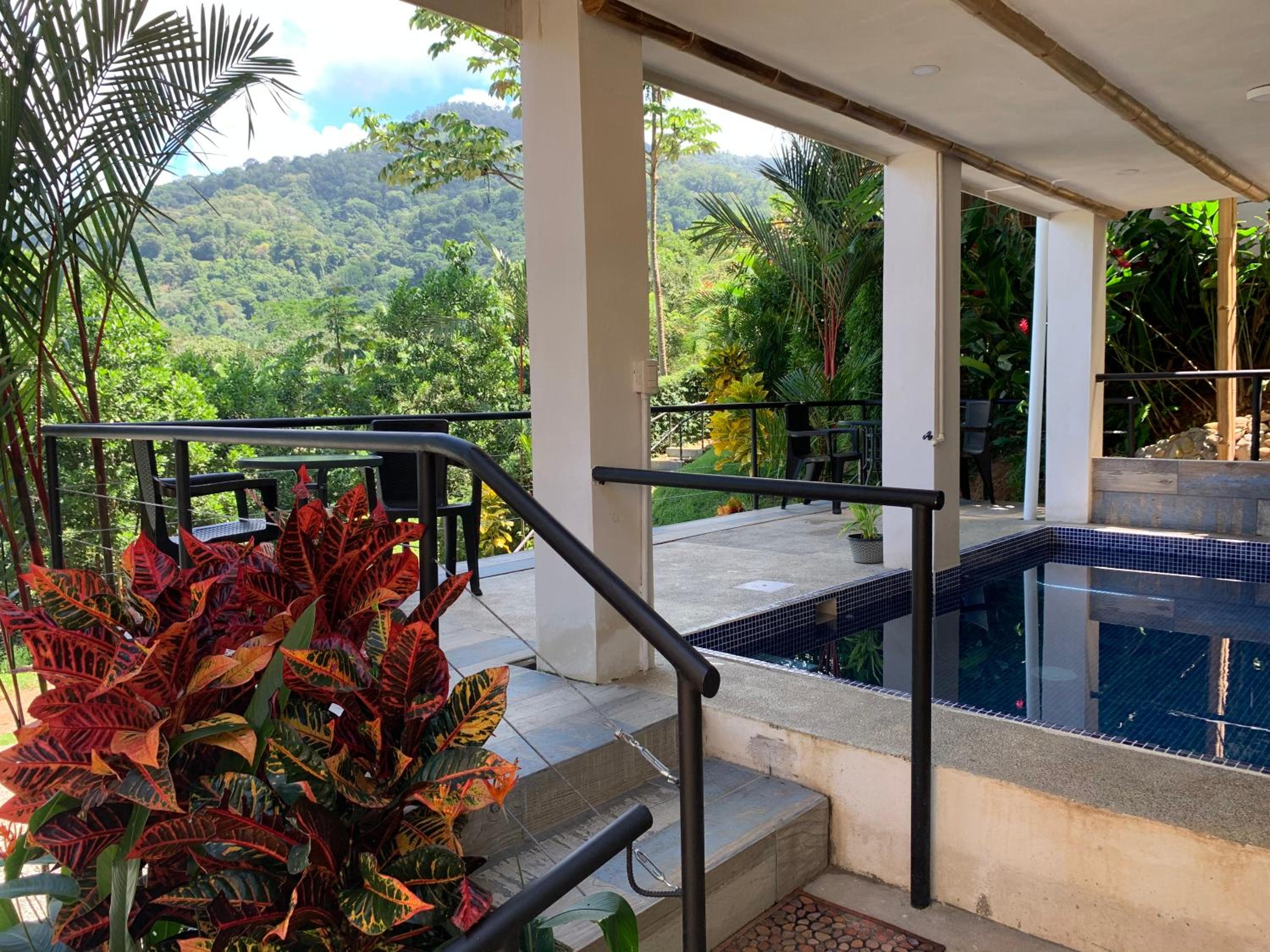Bambura Hermosa villas