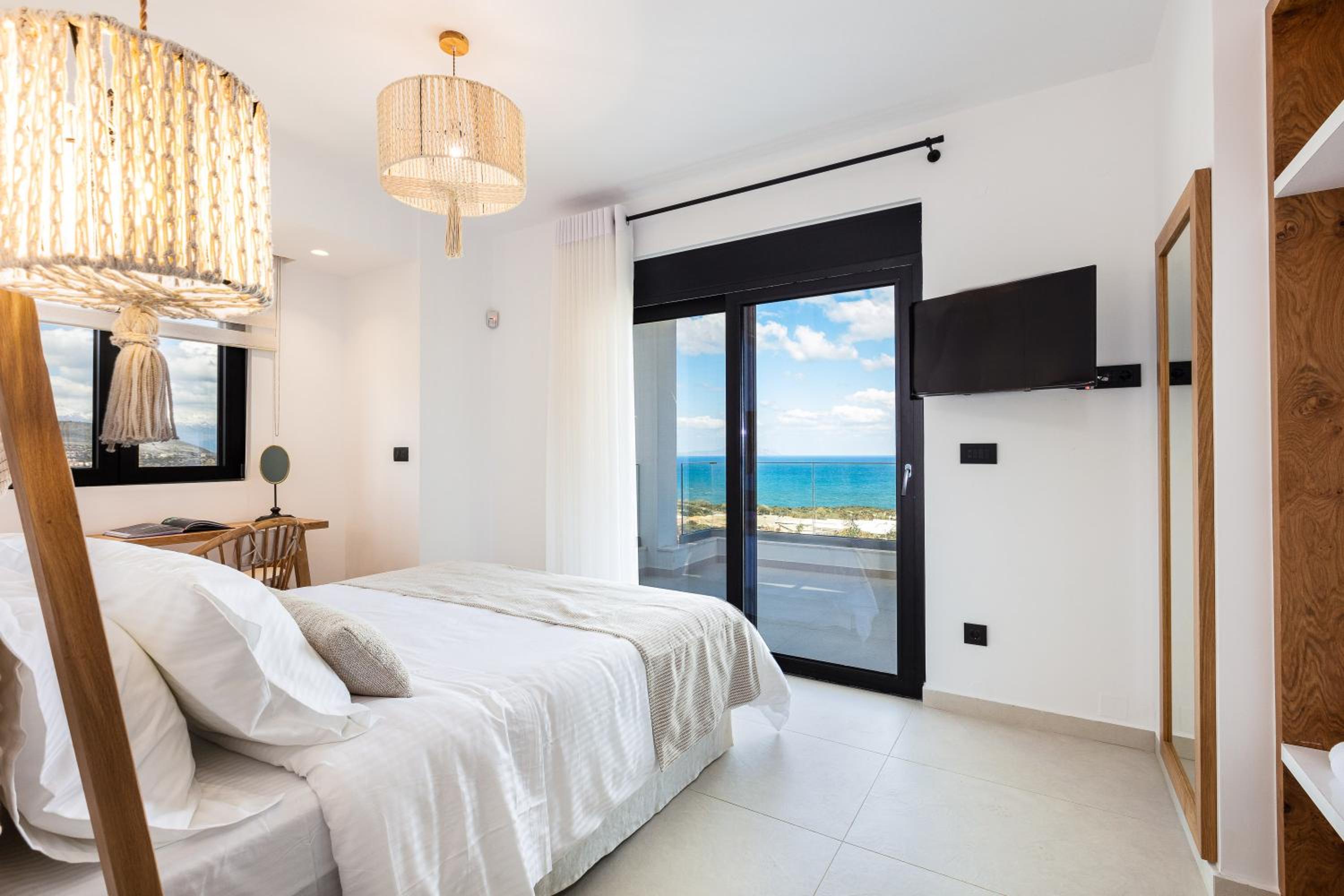 Mageia Exclusive Residence - Twin Villas & Sports Facilities by etouri