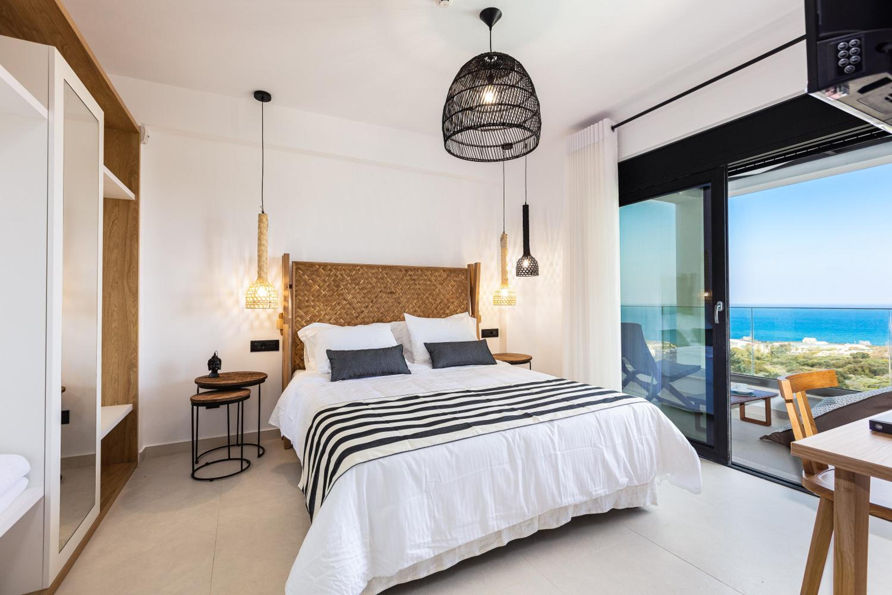 Mageia Exclusive Residence - Twin Villas & Sports Facilities by etouri