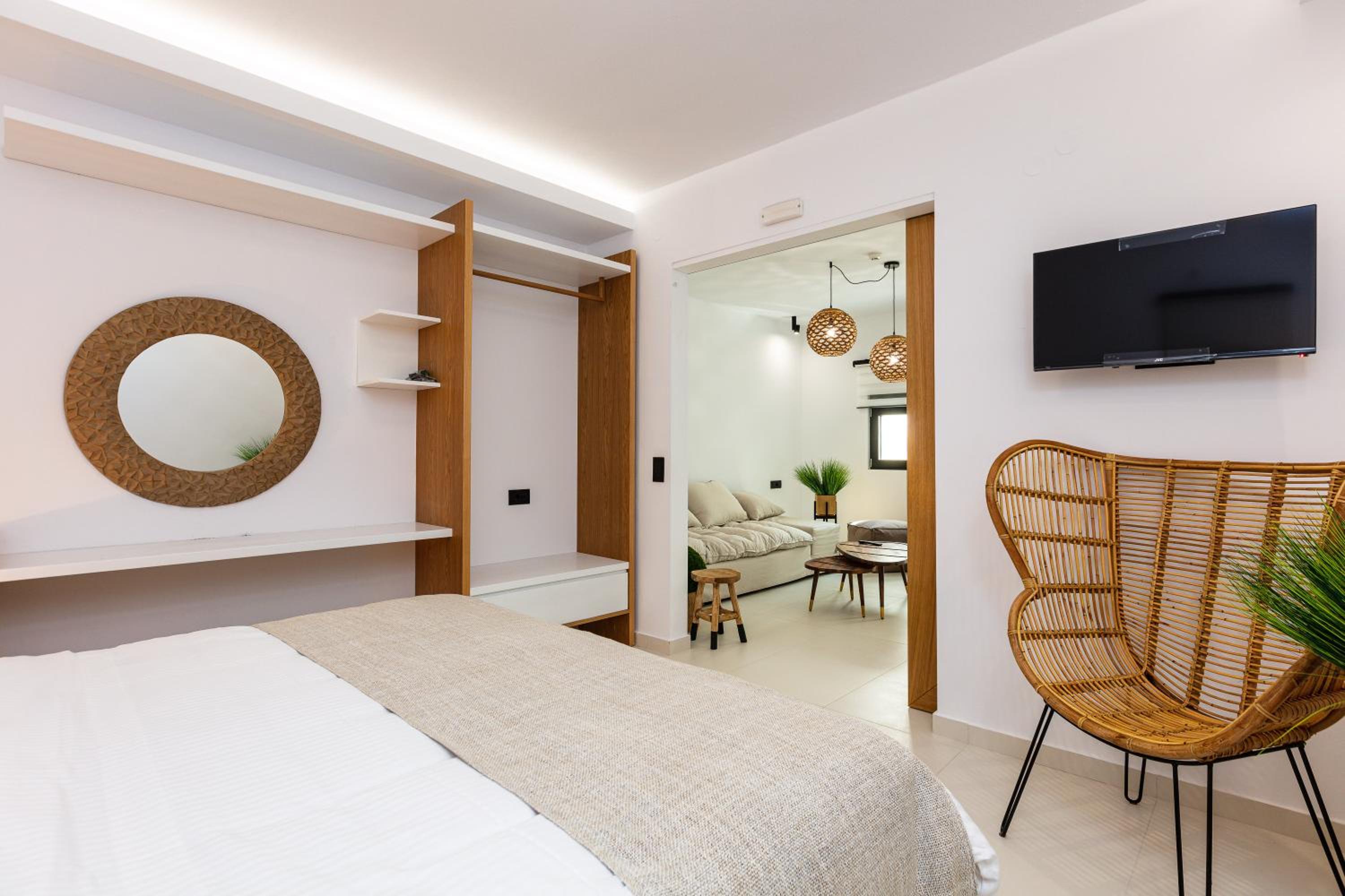 Mageia Exclusive Residence - Twin Villas & Sports Facilities by etouri