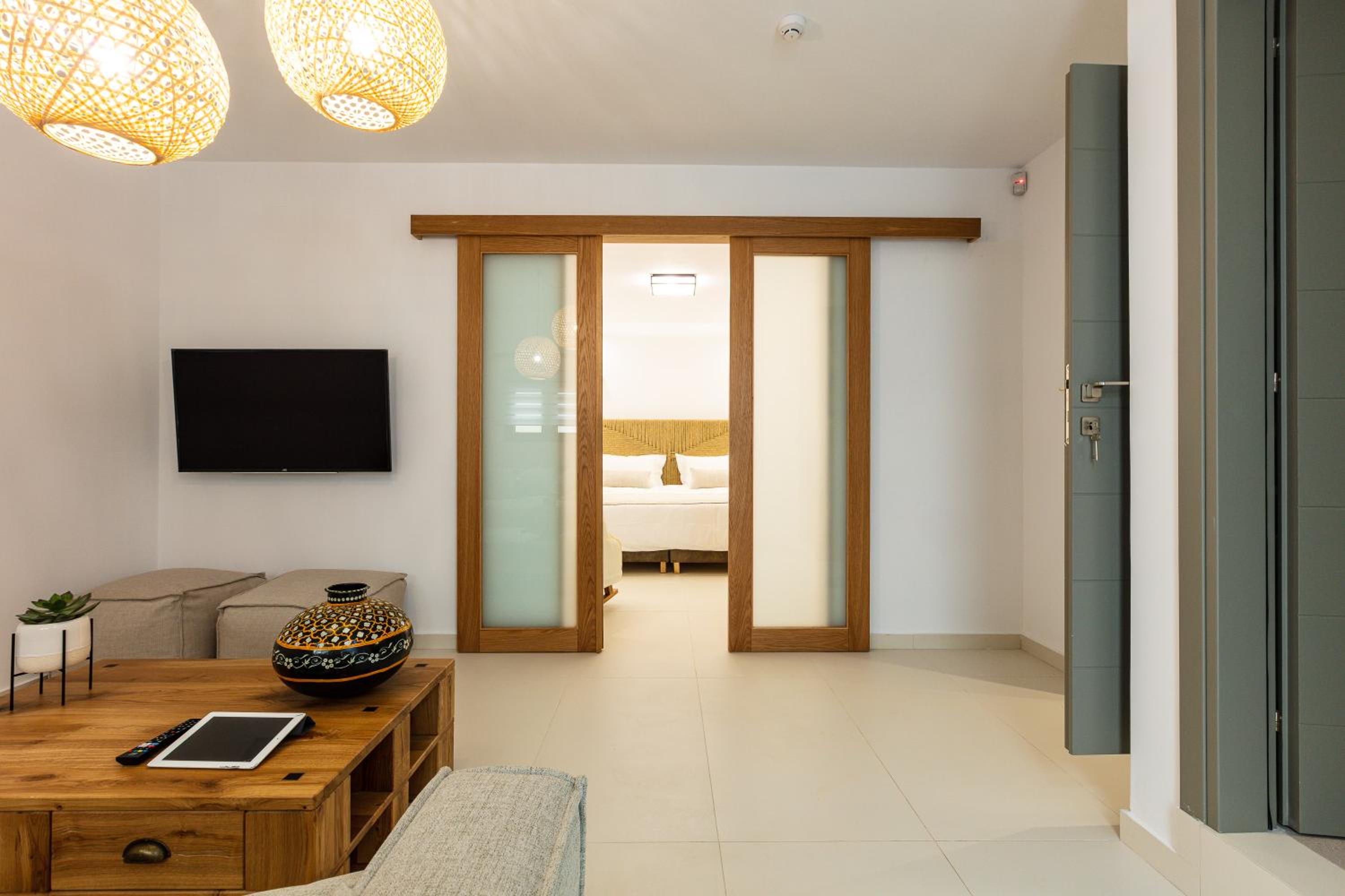 Mageia Exclusive Residence - Twin Villas & Sports Facilities by etouri