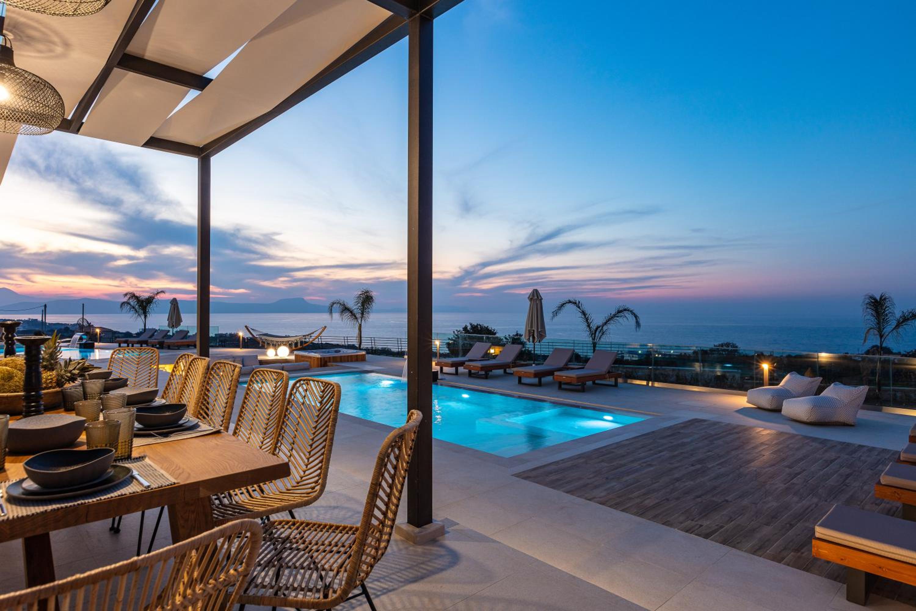 Mageia Exclusive Residence - Twin Villas & Sports Facilities by etouri