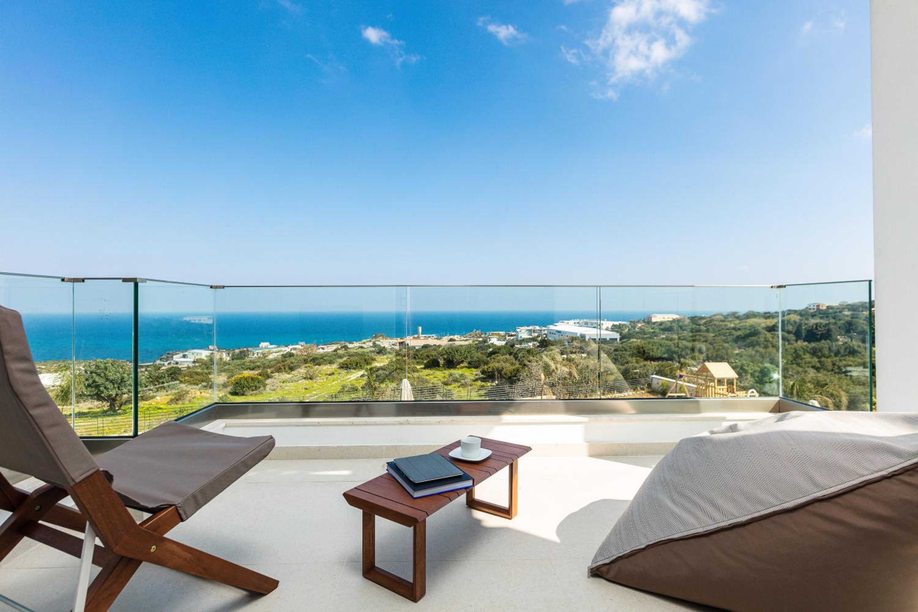 Mageia Exclusive Residence - Twin Villas & Sports Facilities by etouri