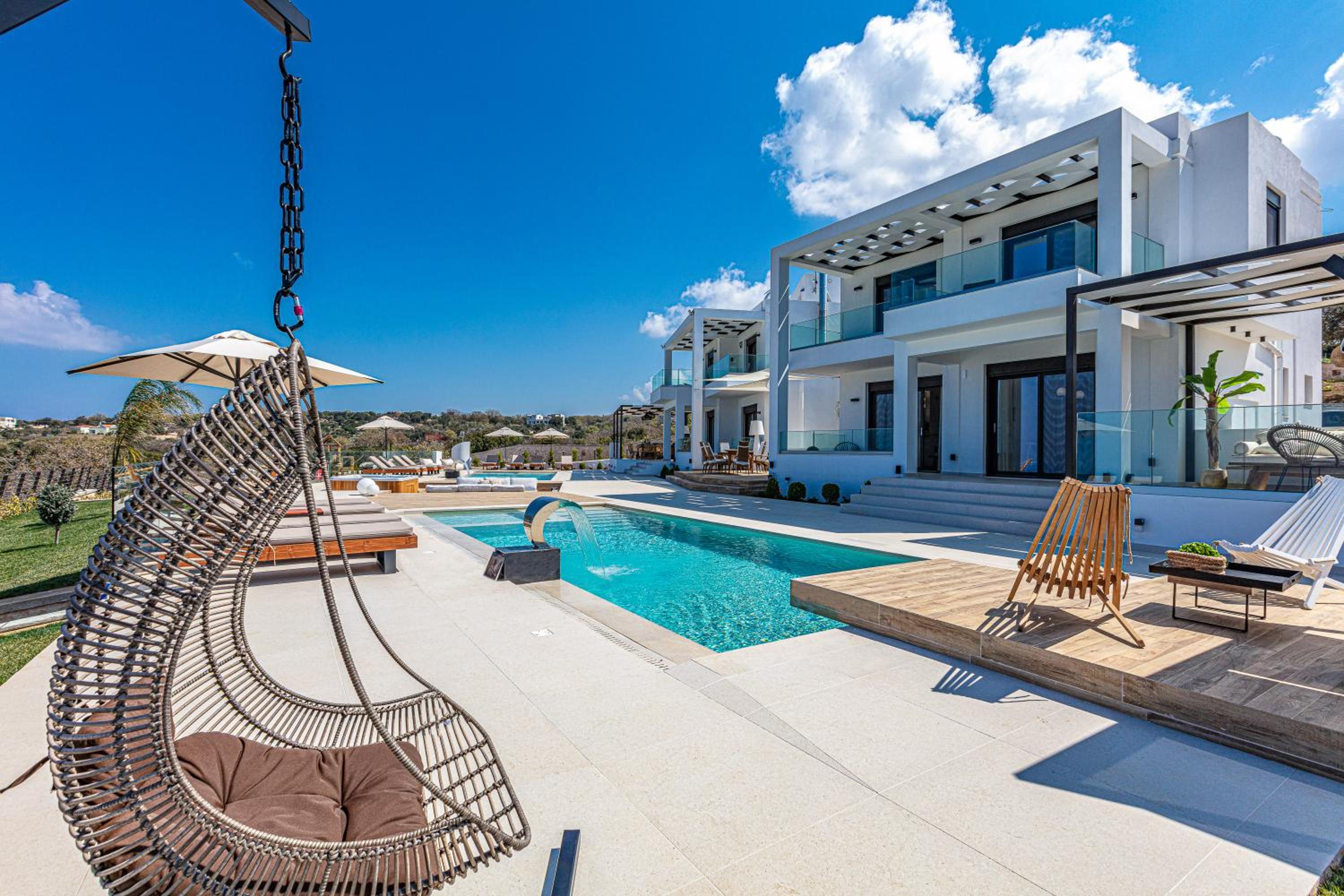 Mageia Exclusive Residence - Twin Villas & Sports Facilities by etouri