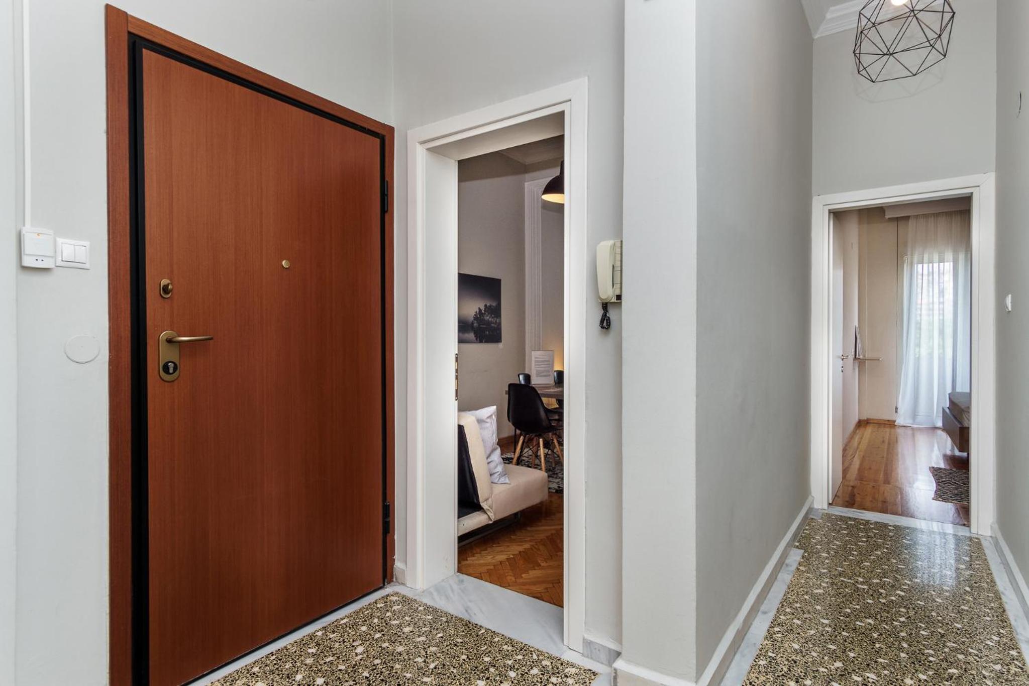 C.4 Red Rose #colony_central_apartment view 2