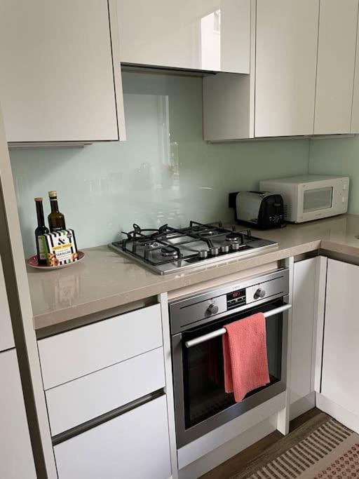 Stylish 3-bedroom flat in Kensington