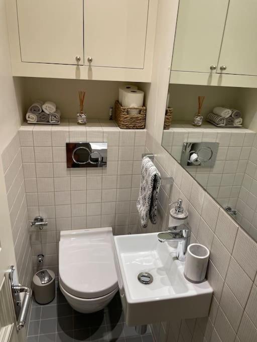 Stylish 3-bedroom flat in Kensington
