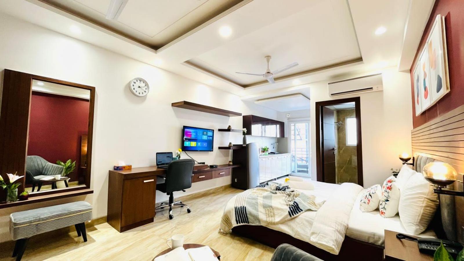 hotel room