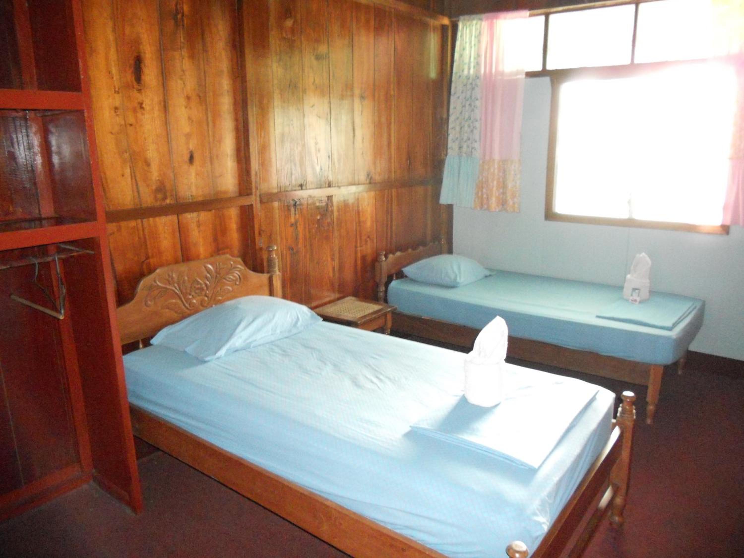 Cabinas Leyko view 3