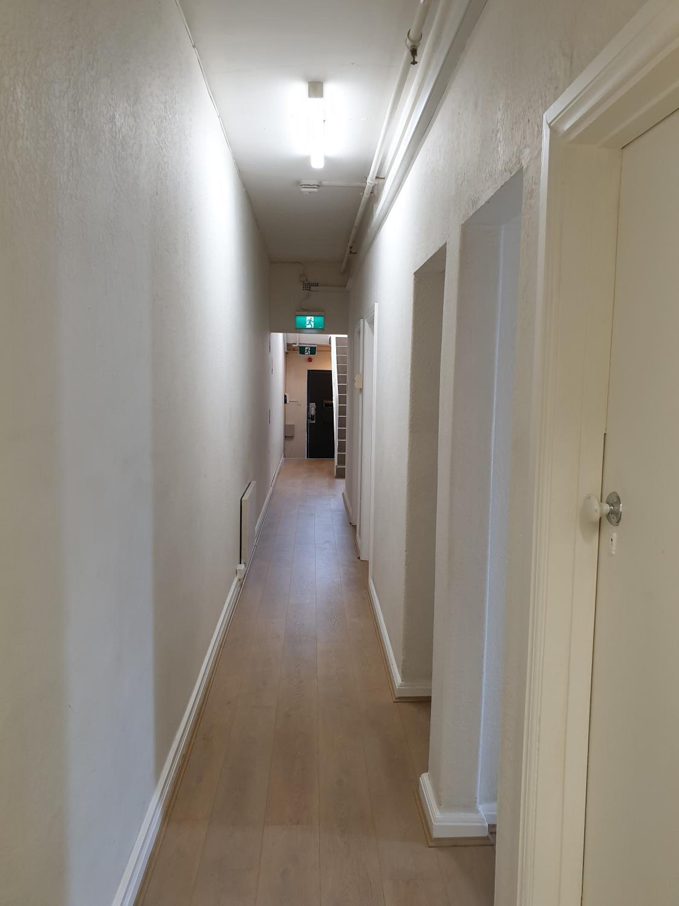 Richmond Private Rooms - 151 Hoddle Homestay