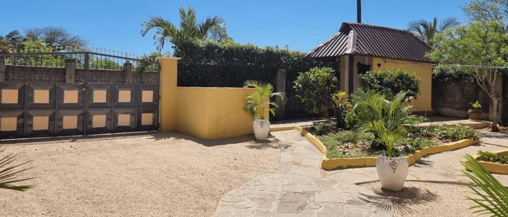 Apartmenthaus Salama Villen in Diani