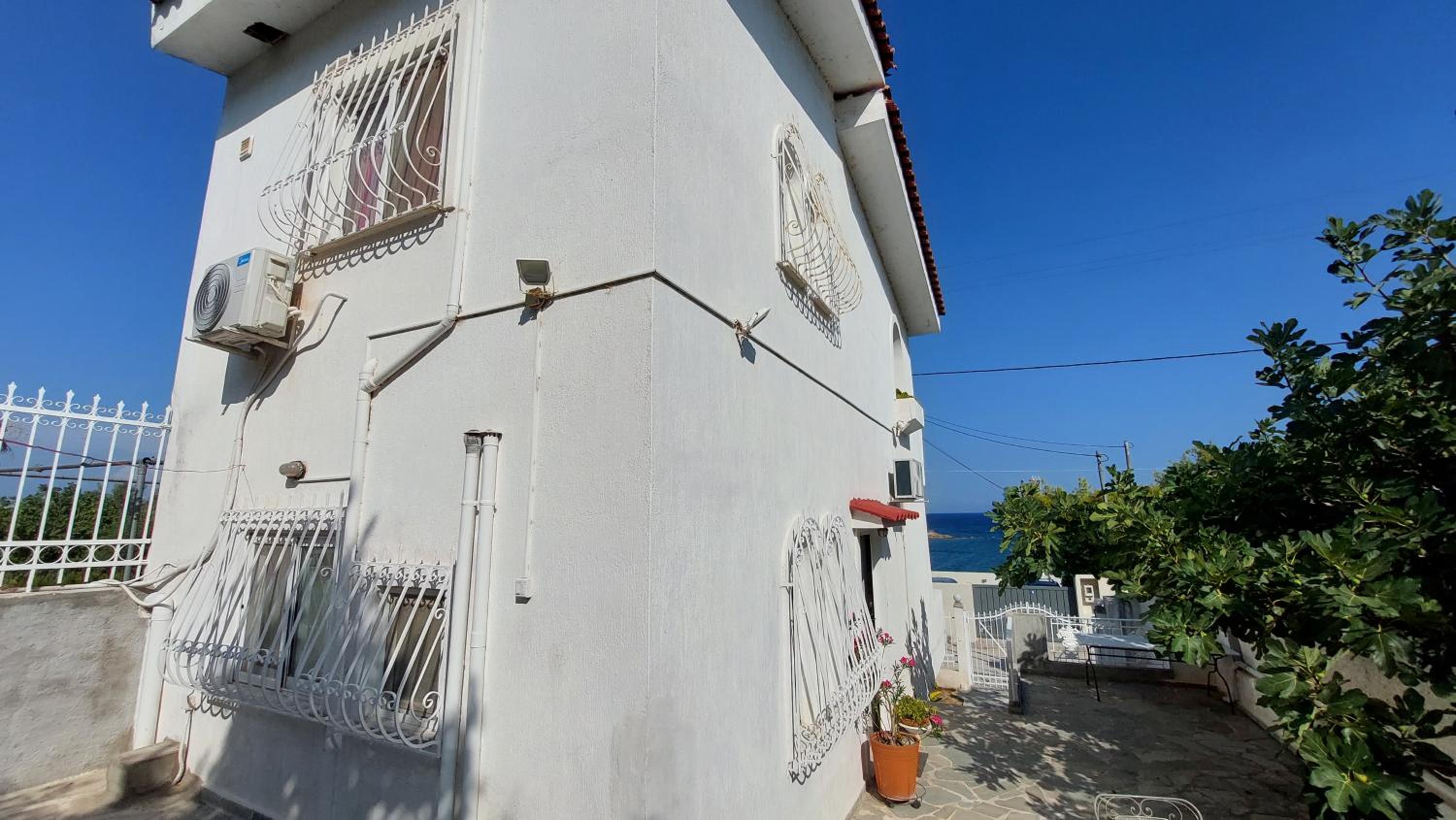 Periklis Beach house