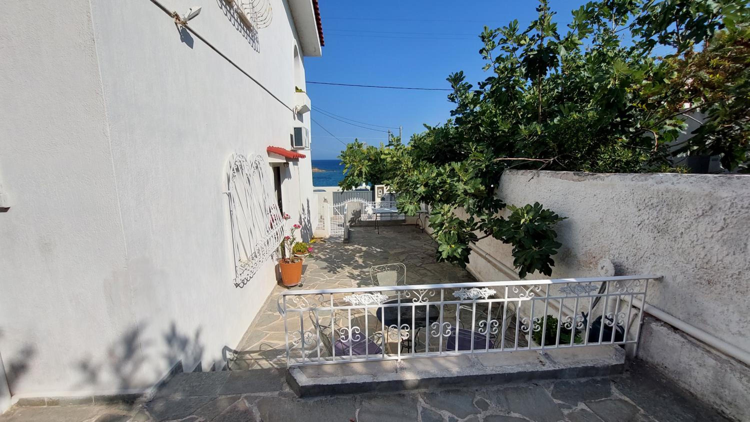 Periklis Beach house