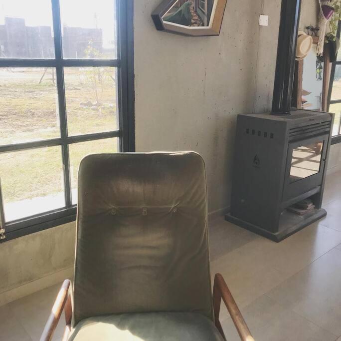 Moderna casa en las Paredes a 1 km del aeropuerto