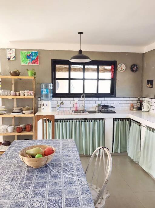 Moderna casa en las Paredes a 1 km del aeropuerto